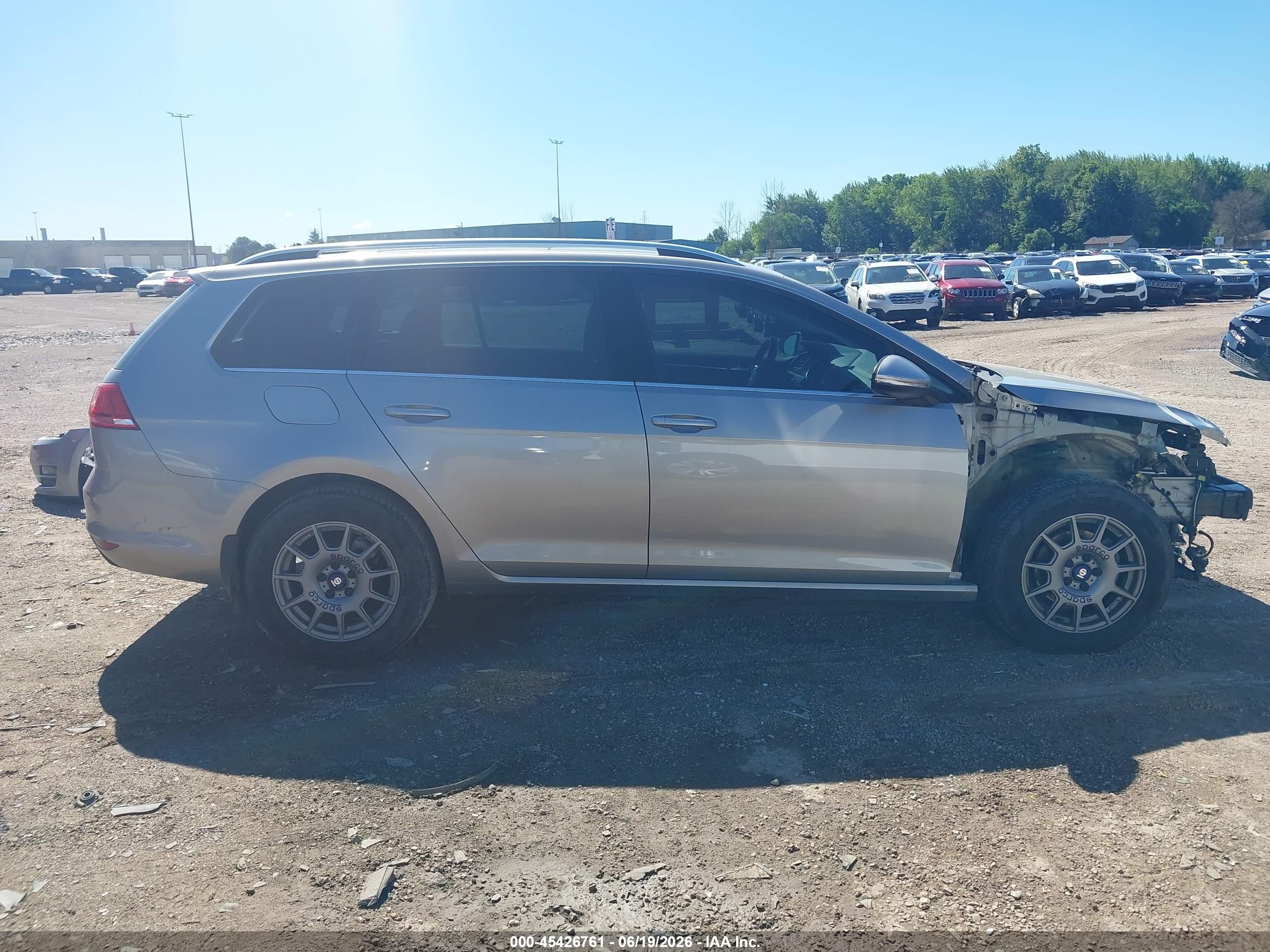 2015 Volkswagen Golf Sportwagen Tdi Sel 4-door Silver vin: 3VWCA7AU9FM500536