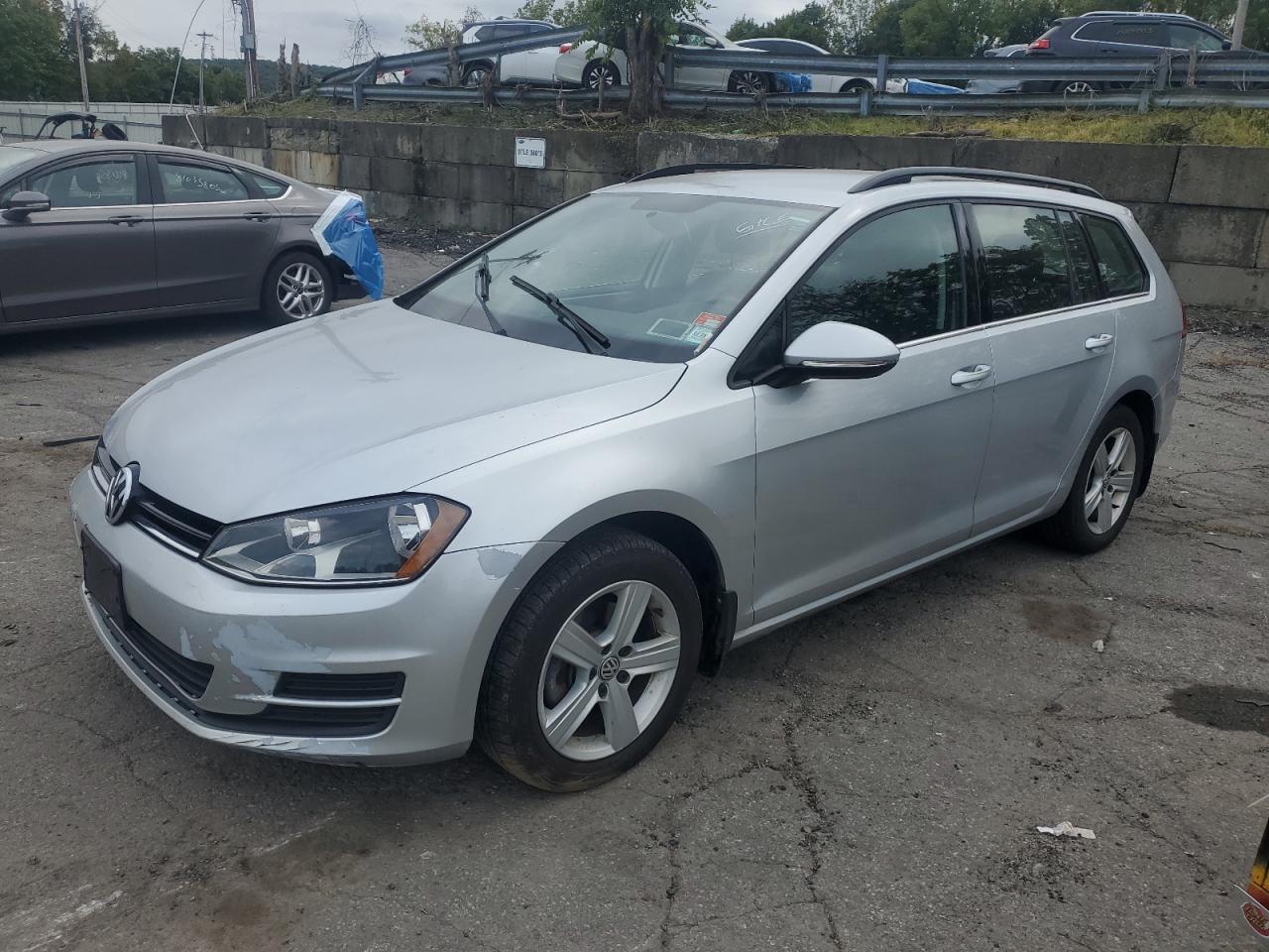 3VWCA7AU9FM509589