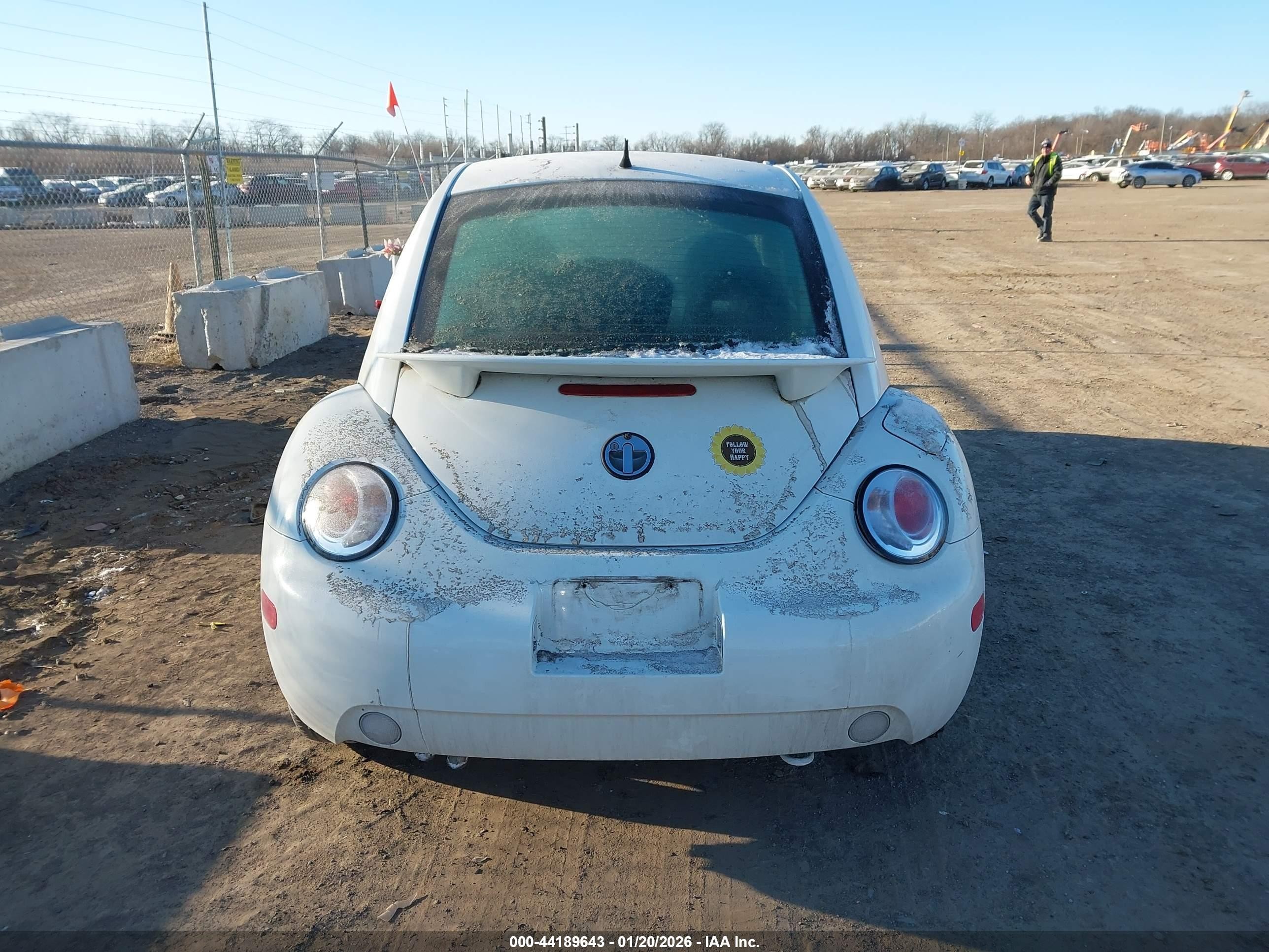 2001 Volkswagen New Beetle Gls White vin: 3VWCB21C01M435057