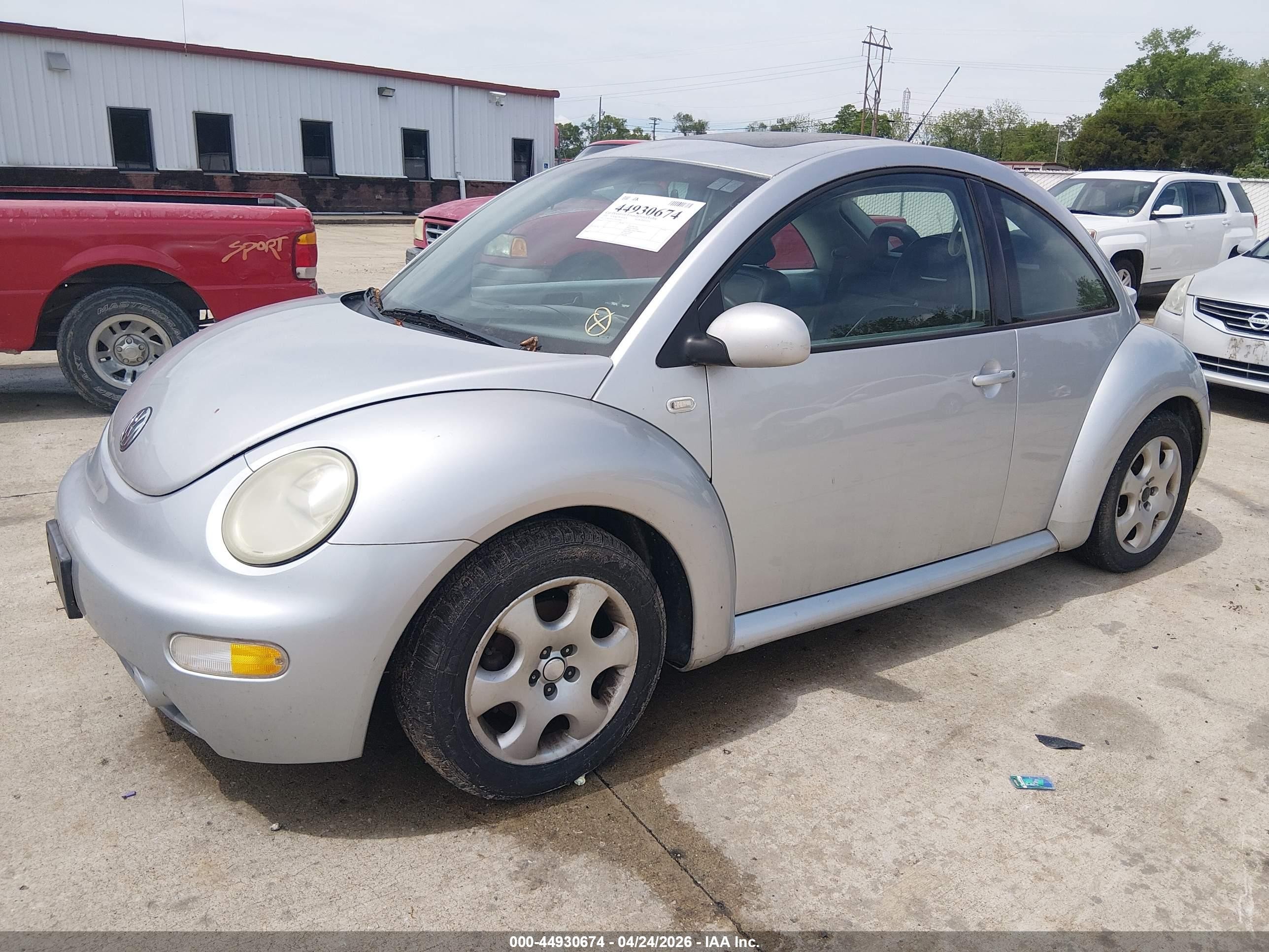 2002 Volkswagen New Beetle Gls Silver vin: 3VWCB21C12M416843