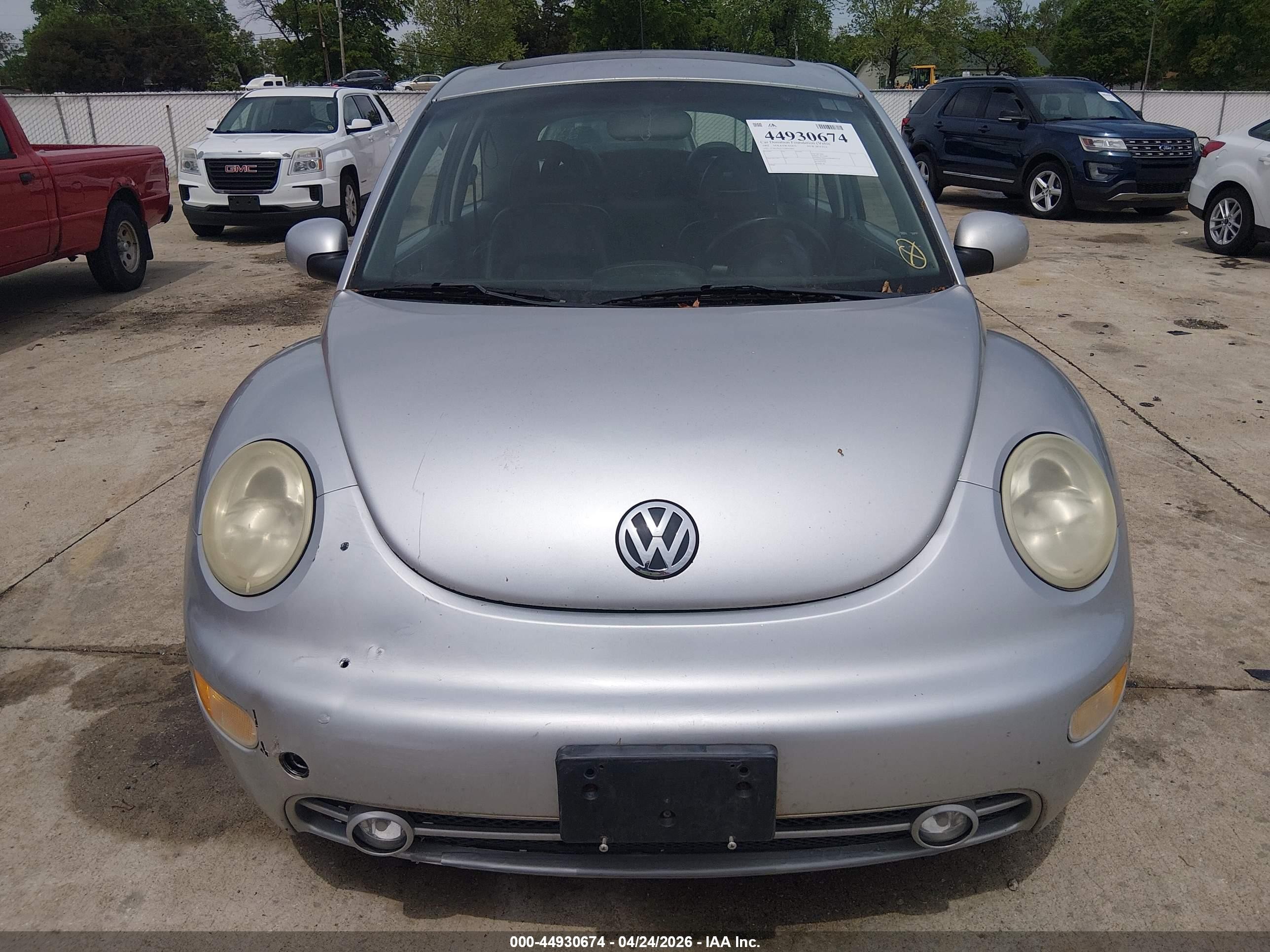2002 Volkswagen New Beetle Gls Silver vin: 3VWCB21C12M416843