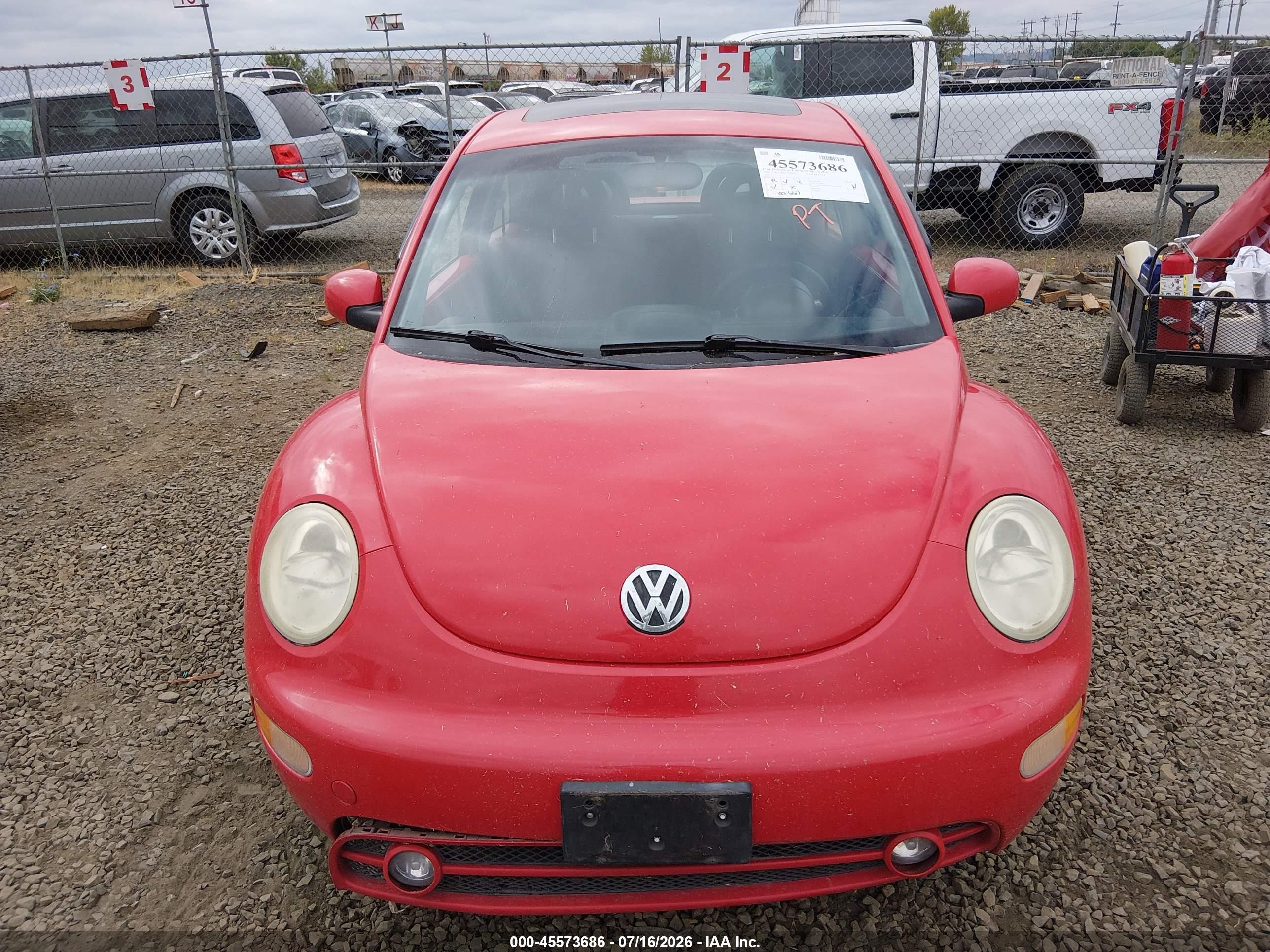 2001 Volkswagen New Beetle Gls Red vin: 3VWCB21C31M452757