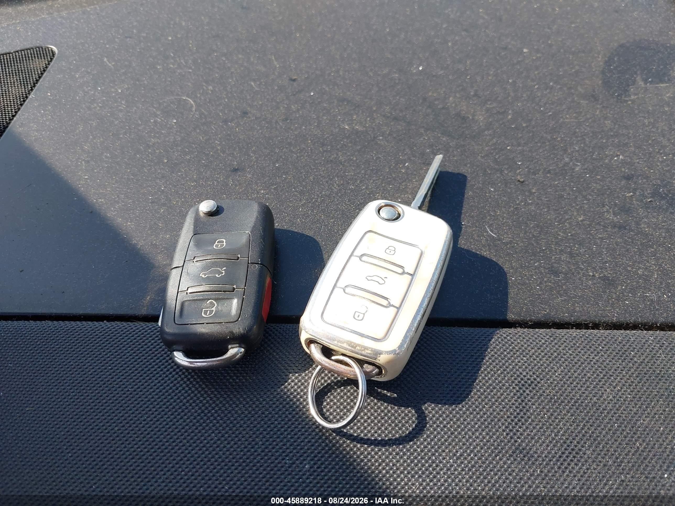 2002 Volkswagen New Beetle Gls Gray vin: 3VWCB21C62M445920