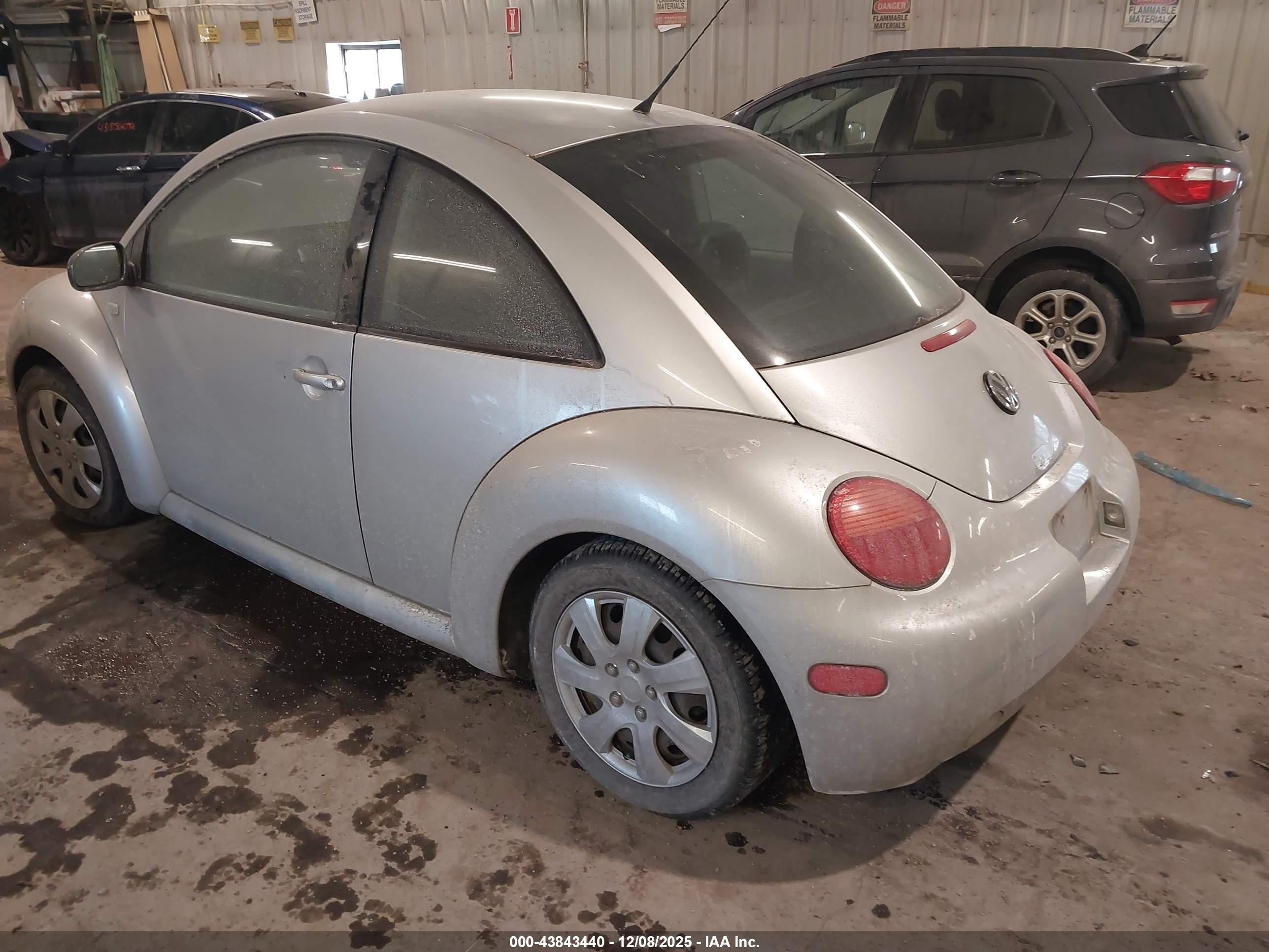 2001 Volkswagen New Beetle Gls Gray vin: 3VWCB21C81M441818