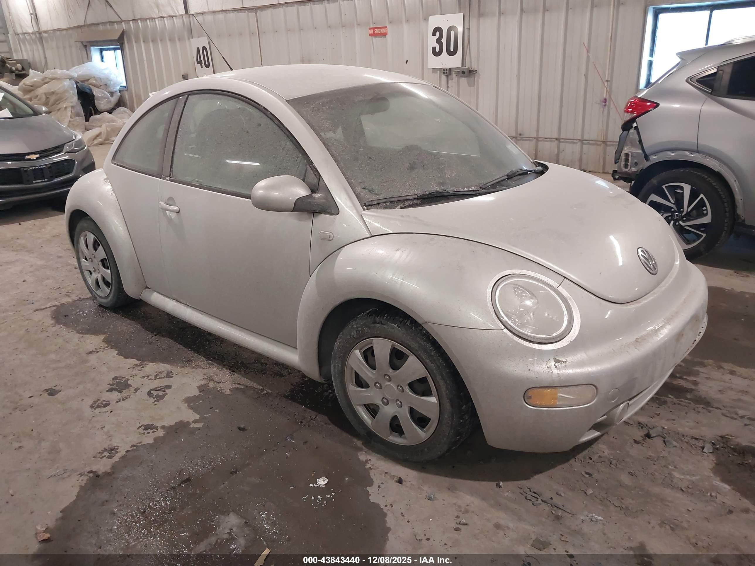 2001 Volkswagen New Beetle Gls Gray vin: 3VWCB21C81M441818