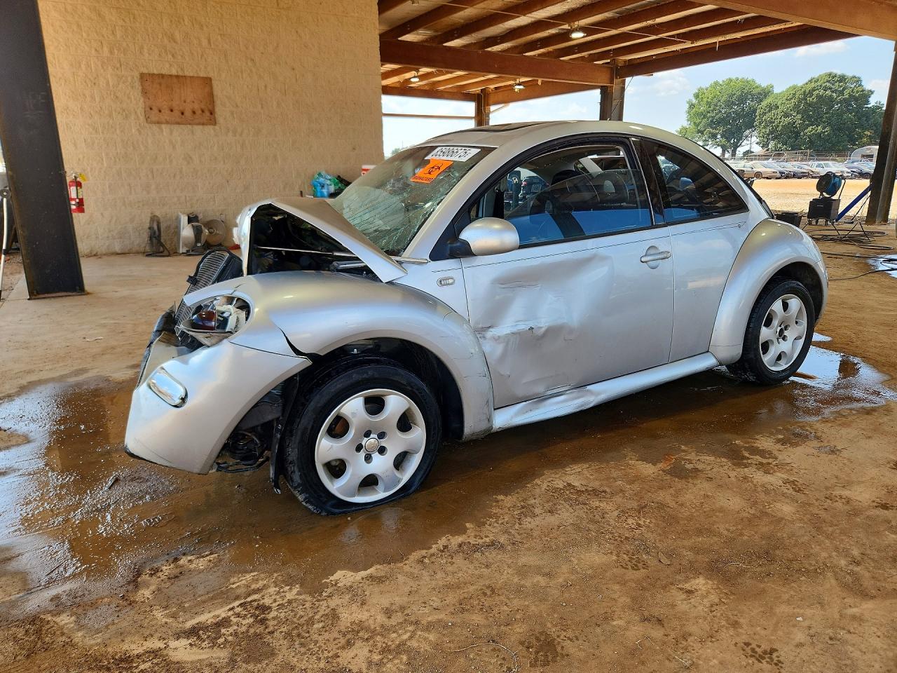 2002 Volkswagen New Beetle Gls Silver vin: 3VWCB21C82M419190