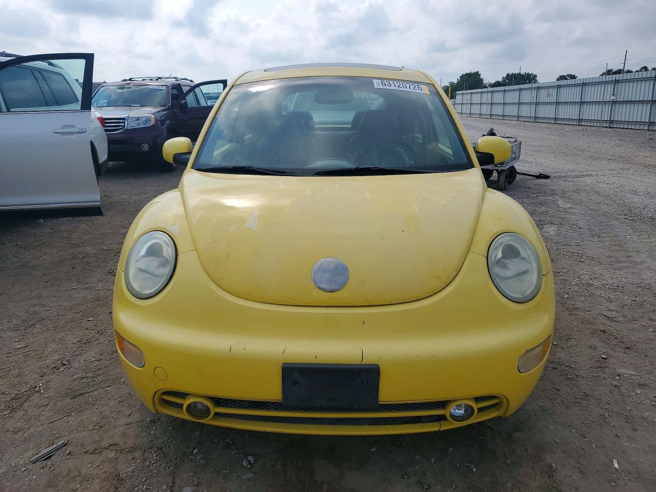 2002 Volkswagen New Beetle Gls Yellow vin: 3VWCB21CX2M450375