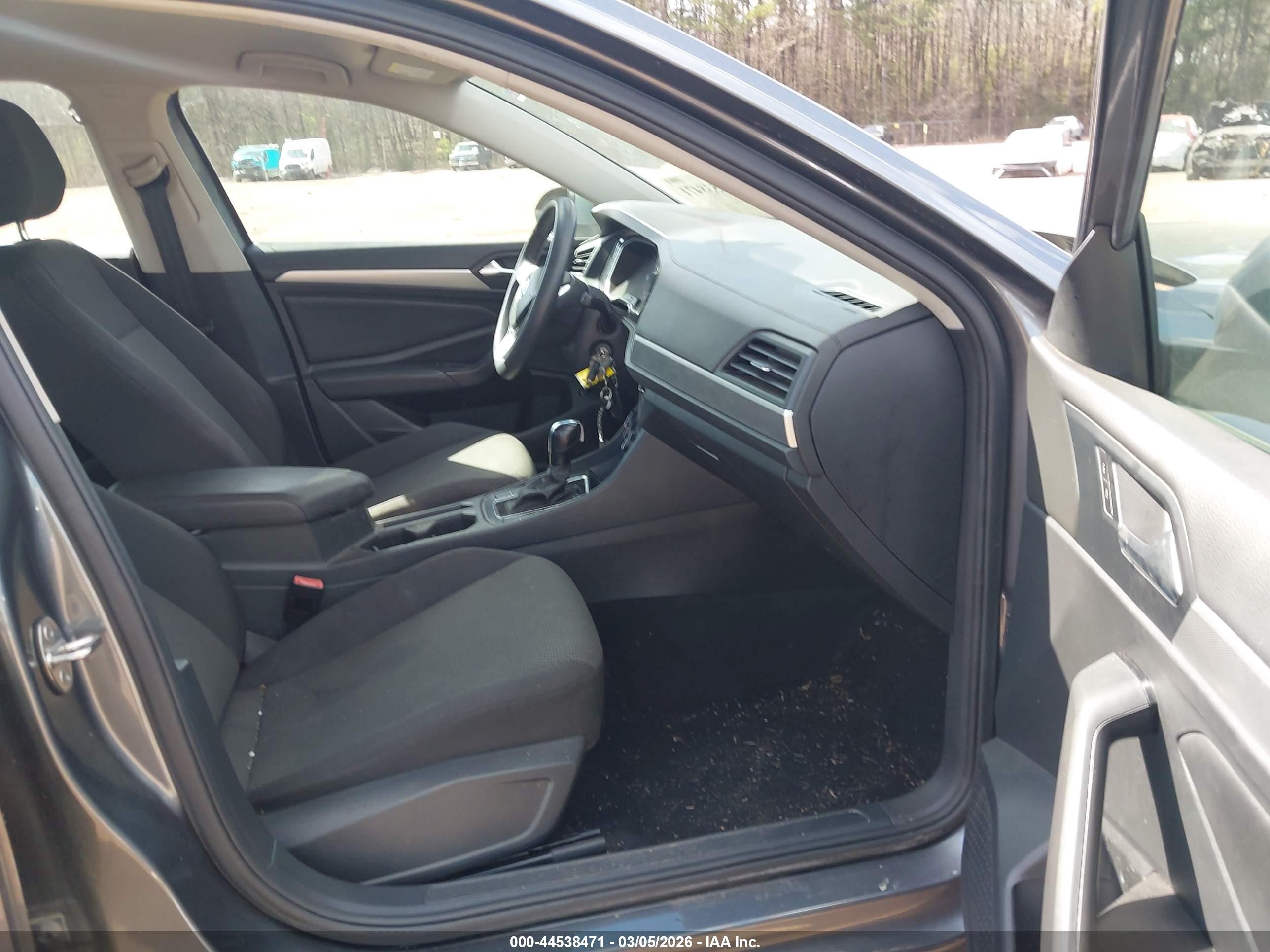 2019 Volkswagen Jetta 1.4t R-line/1.4t S/1.4t Se Черный vin: 3VWCB7BU4KM135303