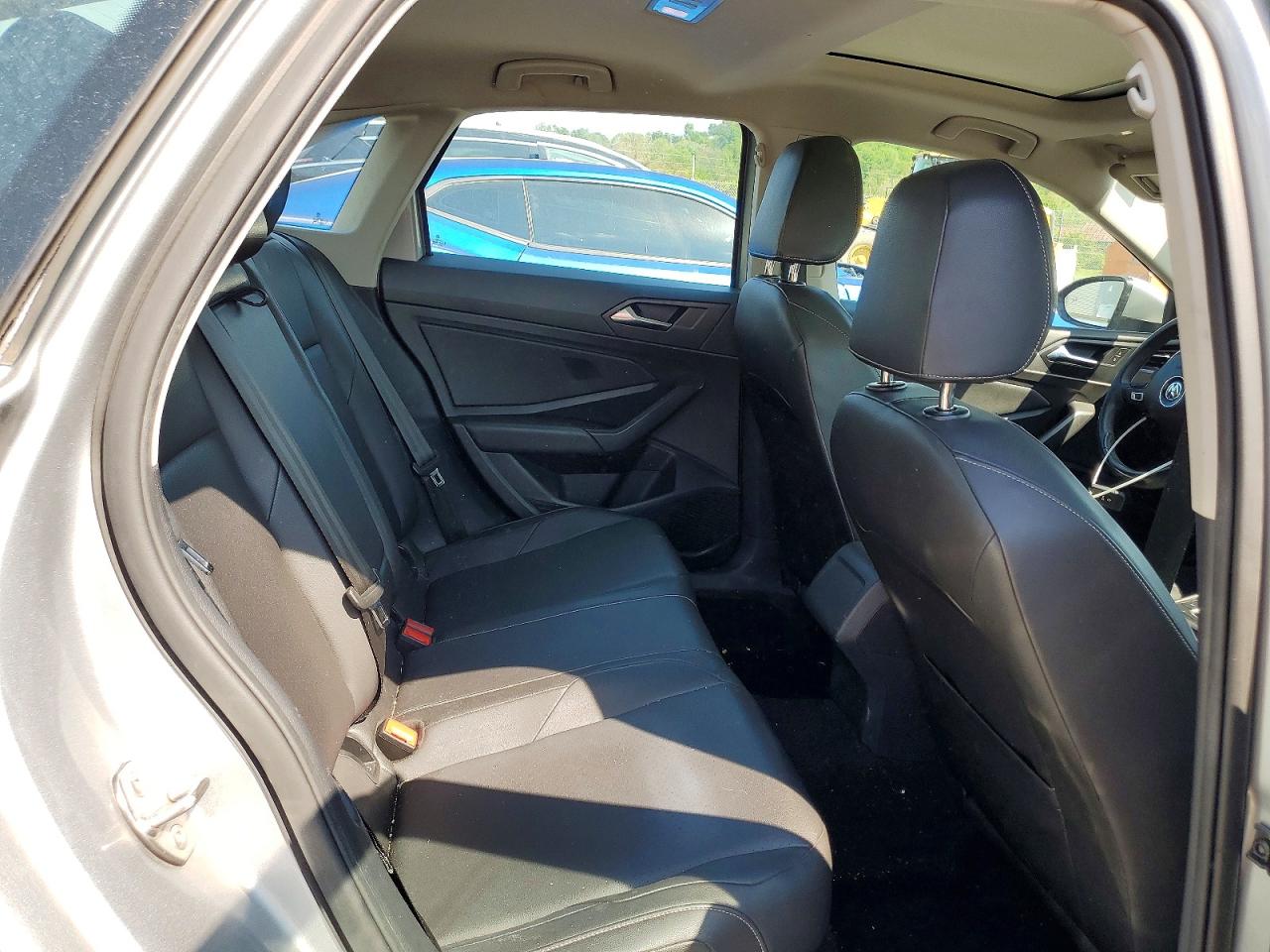 2019 Volkswagen Jetta S Серебряный vin: 3VWCB7BU6KM208381
