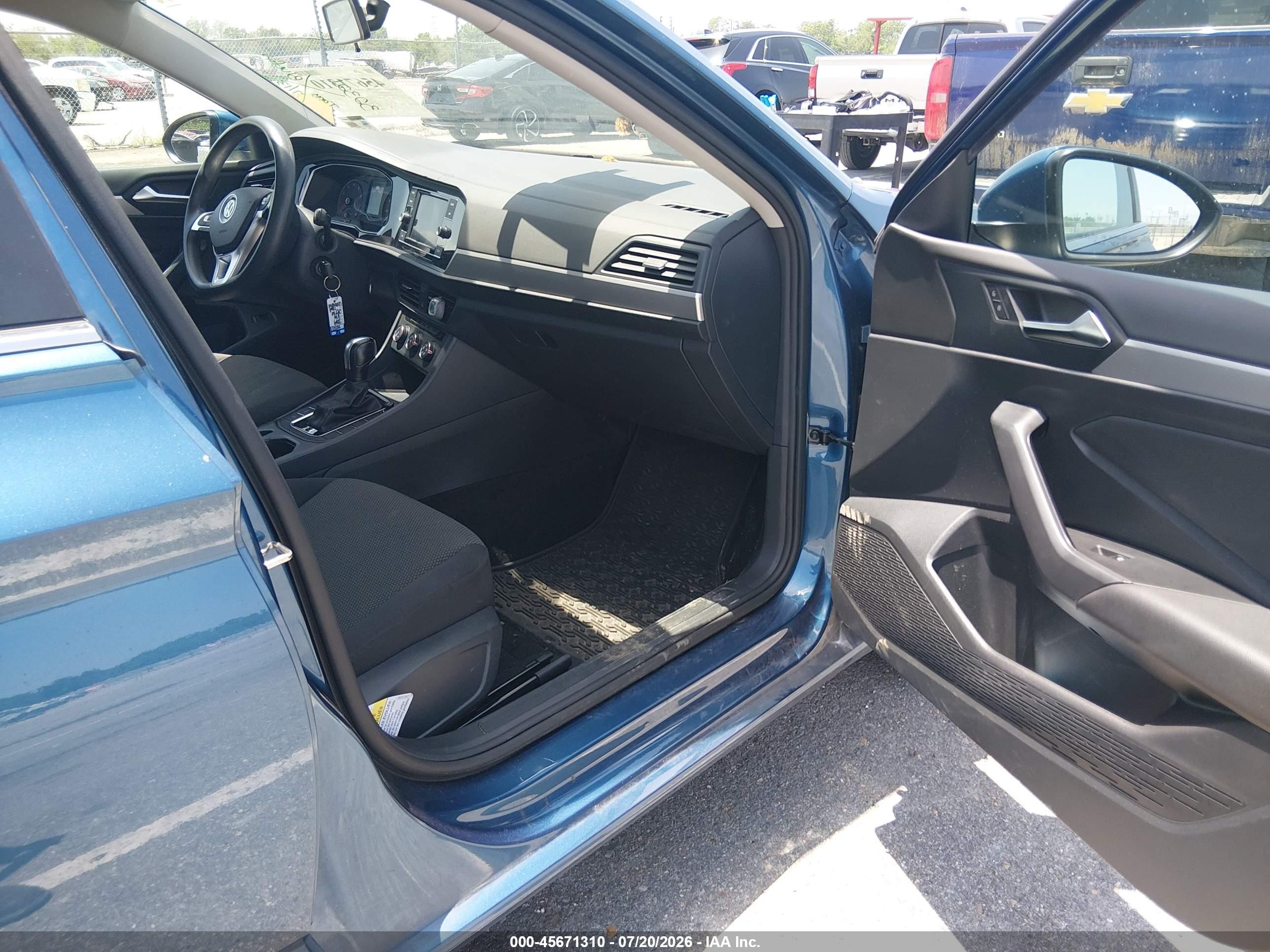 2019 Volkswagen Jetta 1.4t R-line/1.4t S/1.4t Se Blue vin: 3VWCB7BU7KM226002