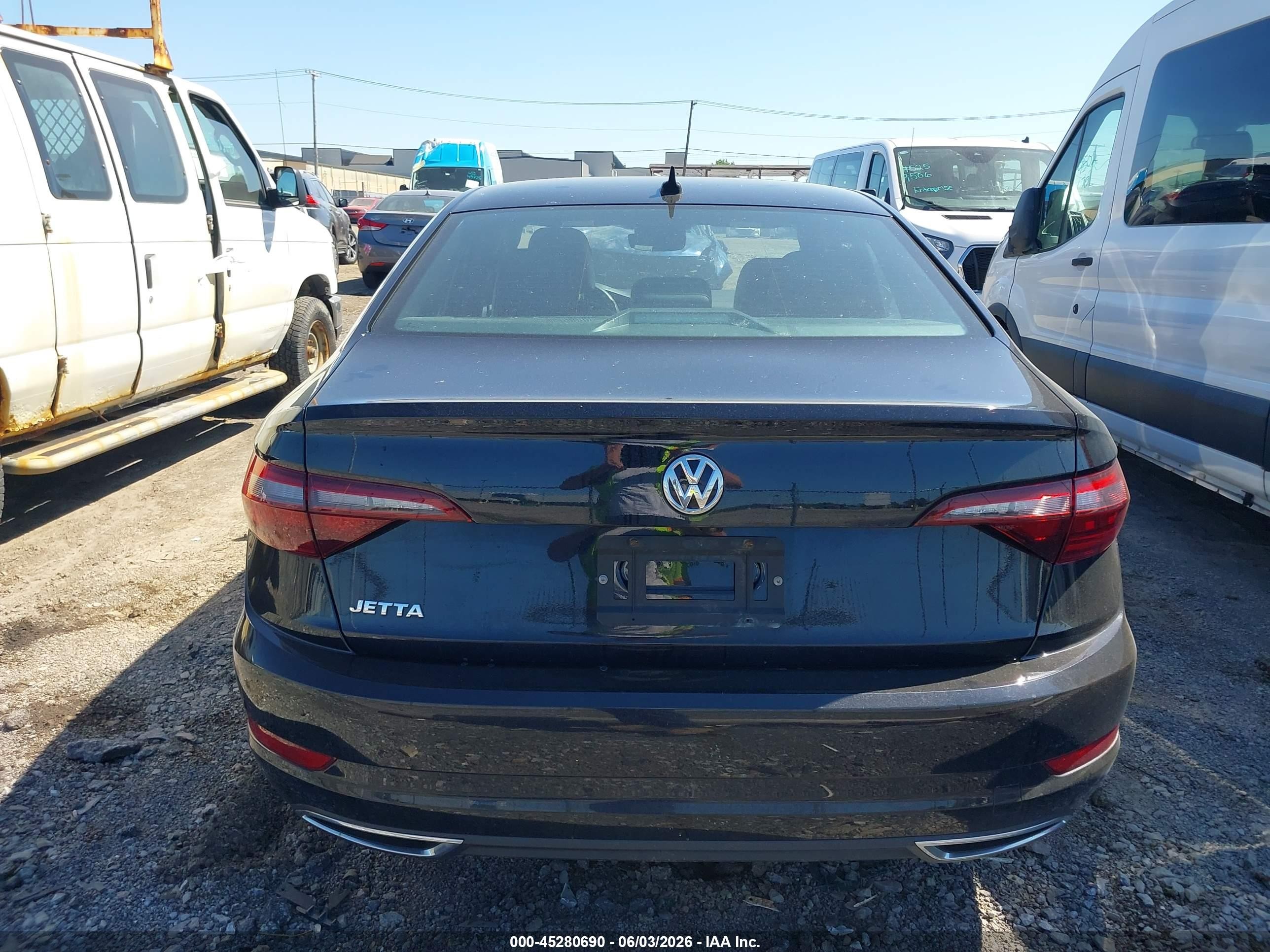 2020 Volkswagen Jetta 1.4t R-line/1.4t S/1.4t Se Черный vin: 3VWCB7BU7LM022222