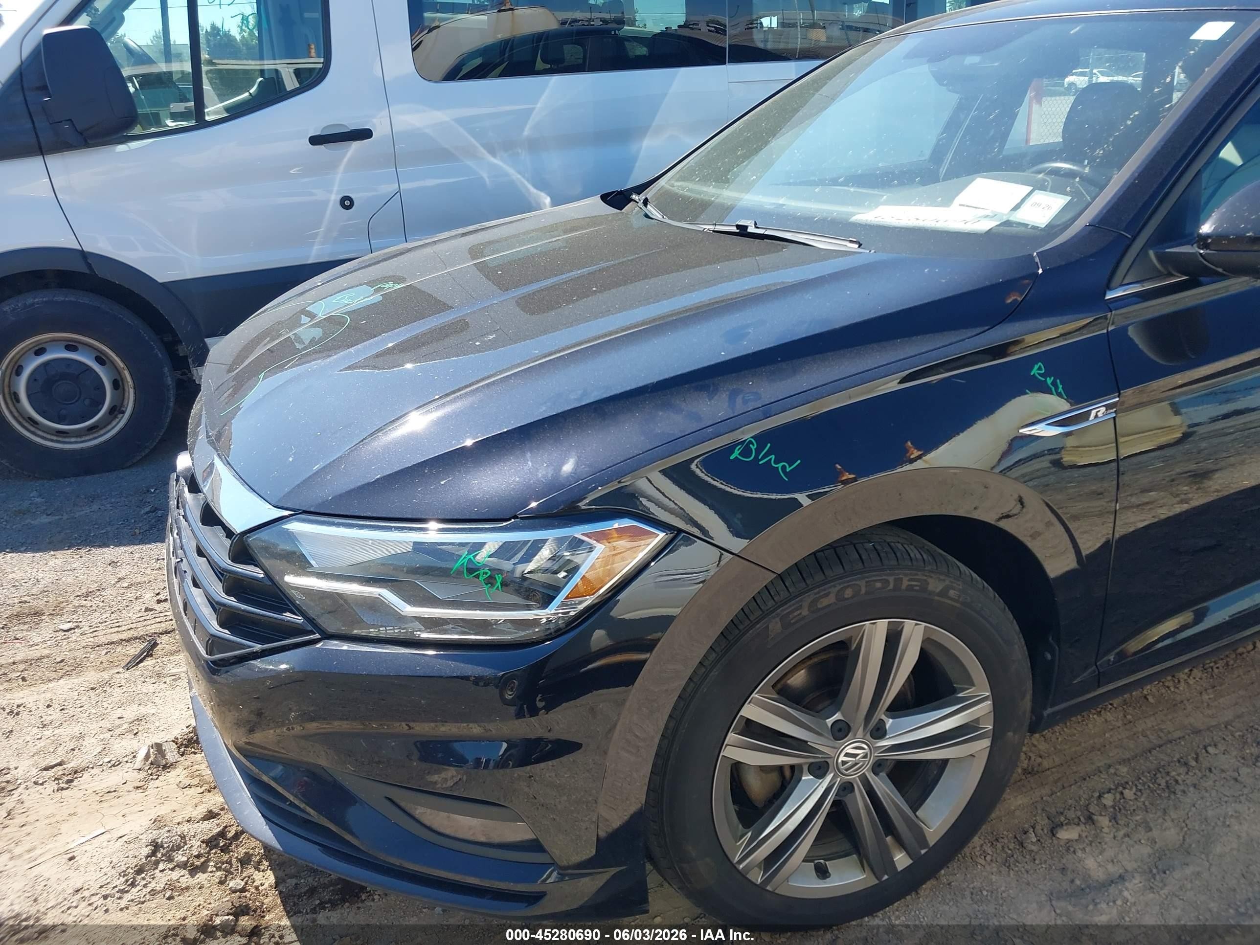 2020 Volkswagen Jetta 1.4t R-line/1.4t S/1.4t Se Черный vin: 3VWCB7BU7LM022222