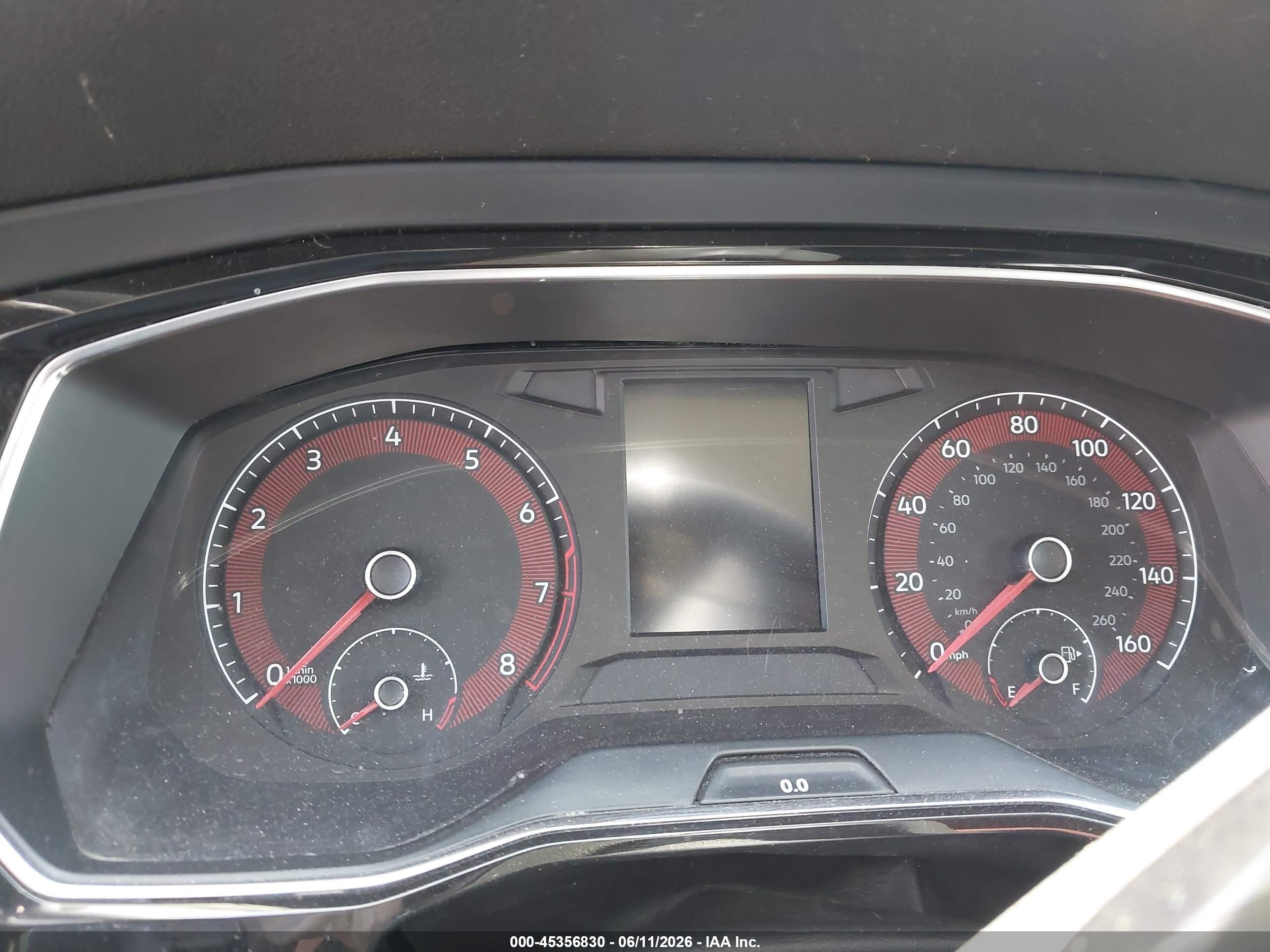 2019 Volkswagen Jetta 1.4t R-line/1.4t S/1.4t Se Белый vin: 3VWCB7BU8KM149804