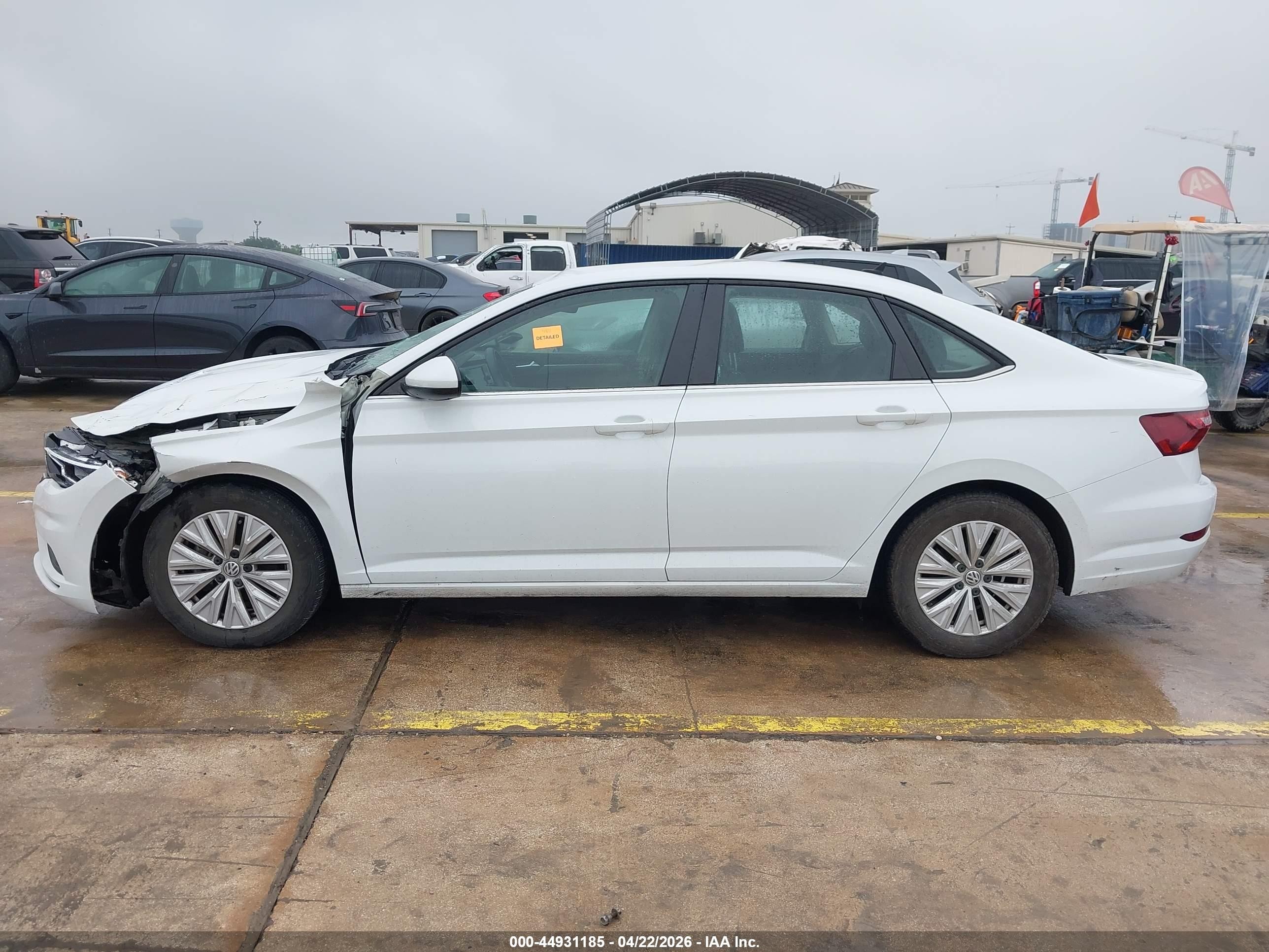 2020 Volkswagen Jetta 1.4t R-line/1.4t S/1.4t Se White vin: 3VWCB7BU8LM042138