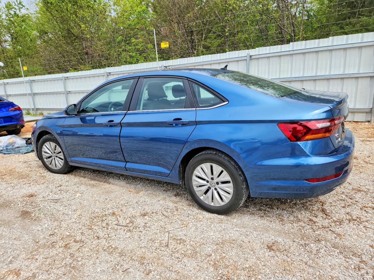 2019 Volkswagen Jetta S Blue vin: 3VWCB7BUXKM202017