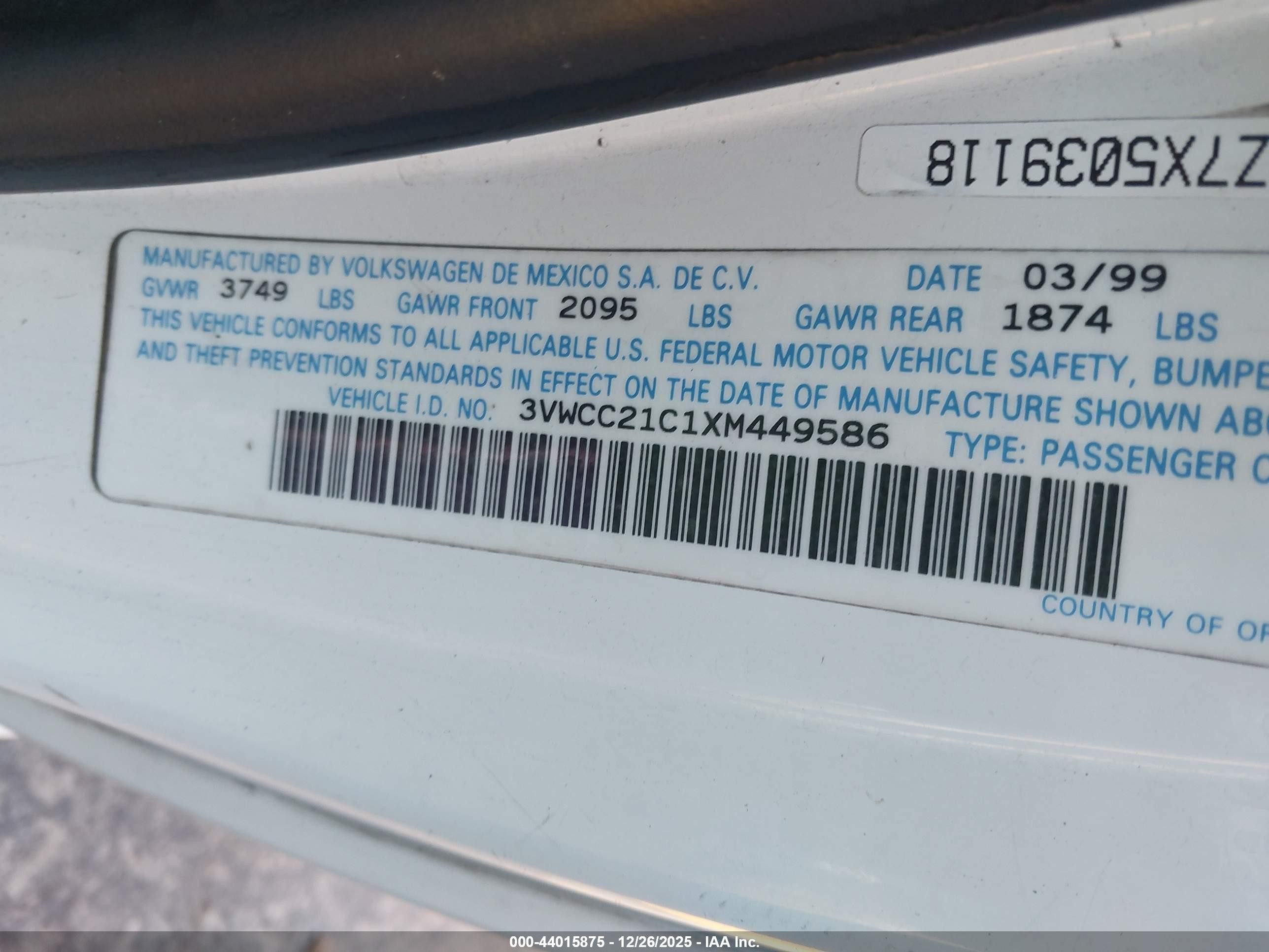 1999 Volkswagen New Beetle Gls White vin: 3VWCC21C1XM449586