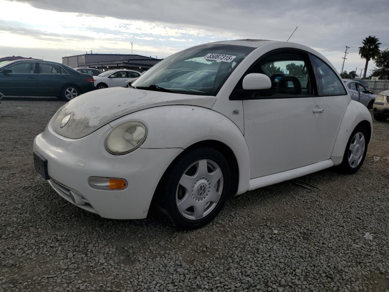 3VWCC21C1YM404178