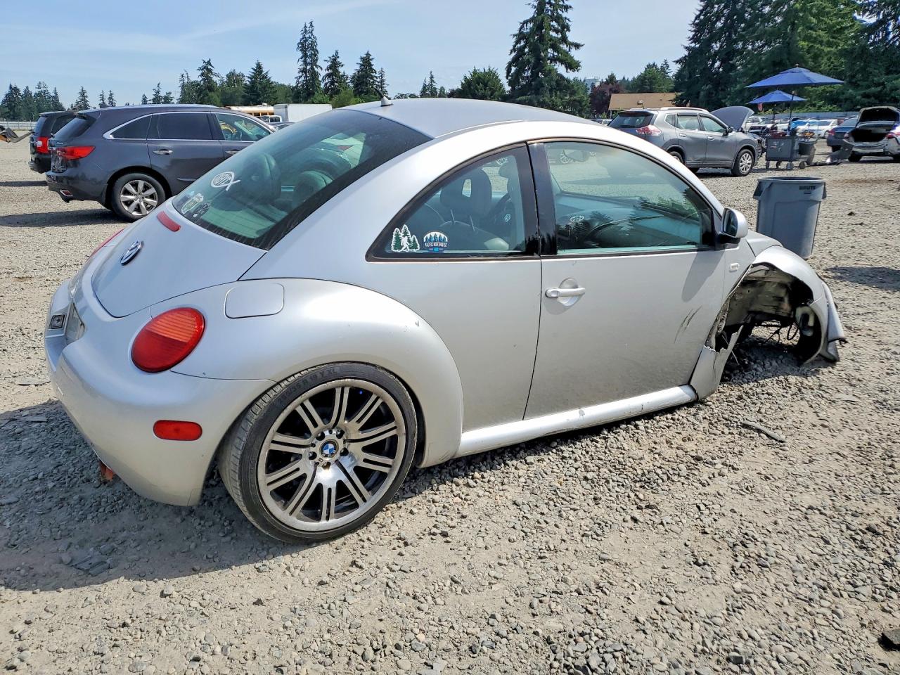 1999 Volkswagen New Beetle Gls Серебряный vin: 3VWCC21C4XM443197