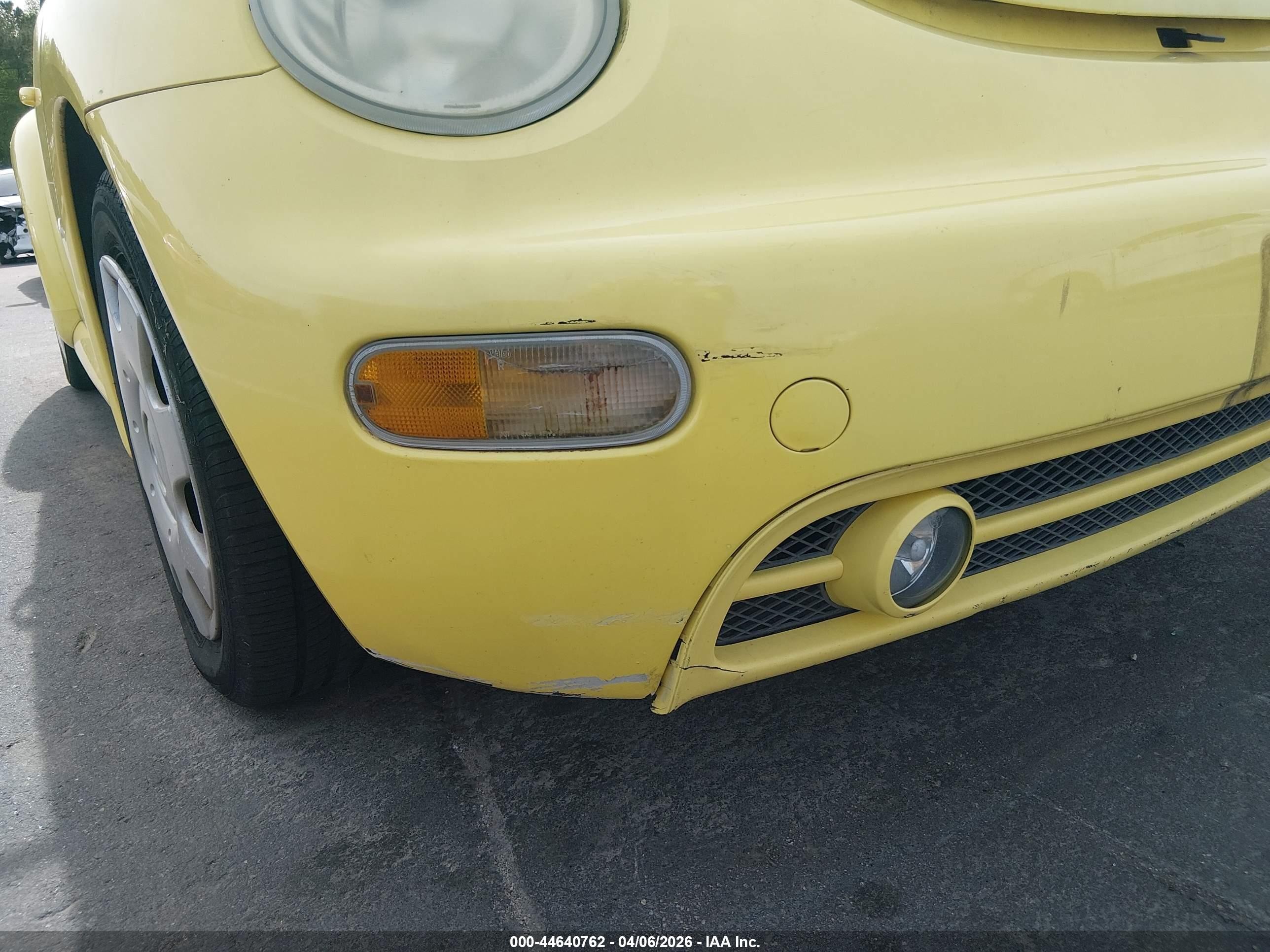 1999 Volkswagen New Beetle Gls Yellow vin: 3VWCC21C5XM455200