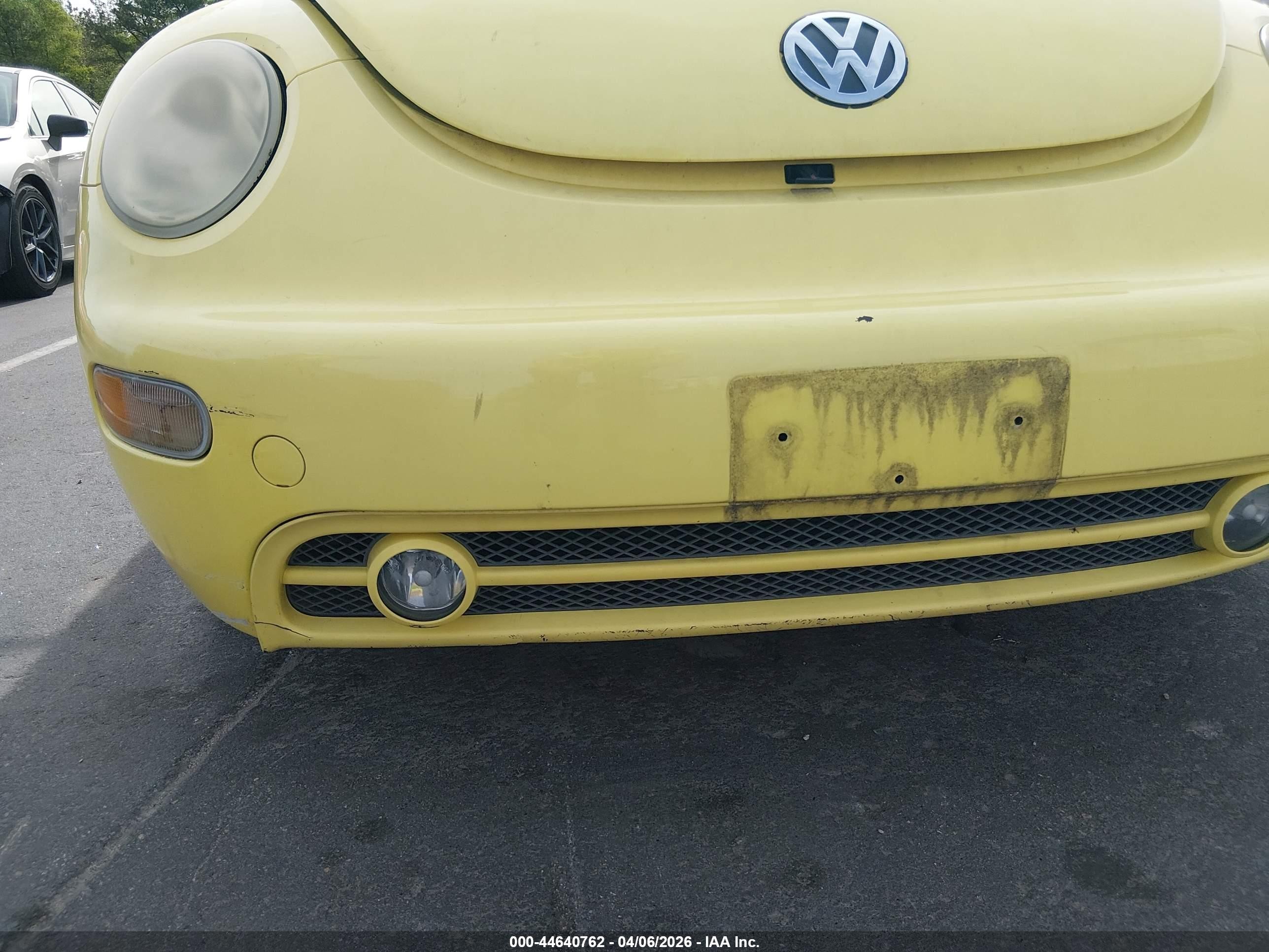 1999 Volkswagen New Beetle Gls Yellow vin: 3VWCC21C5XM455200