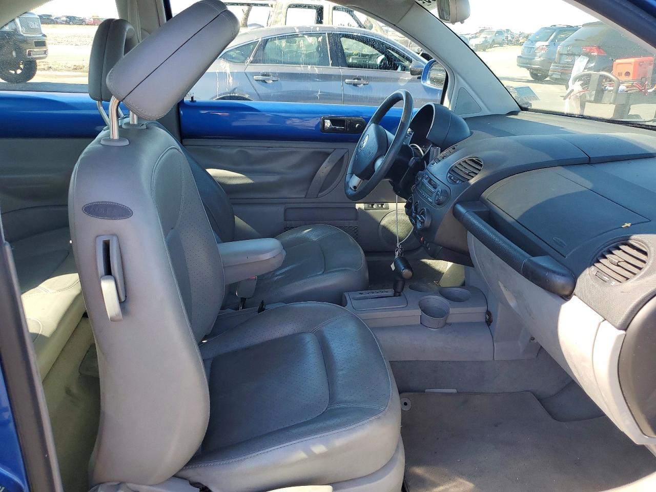 2000 Volkswagen New Beetle Gls Blue vin: 3VWCC21C5YM498890