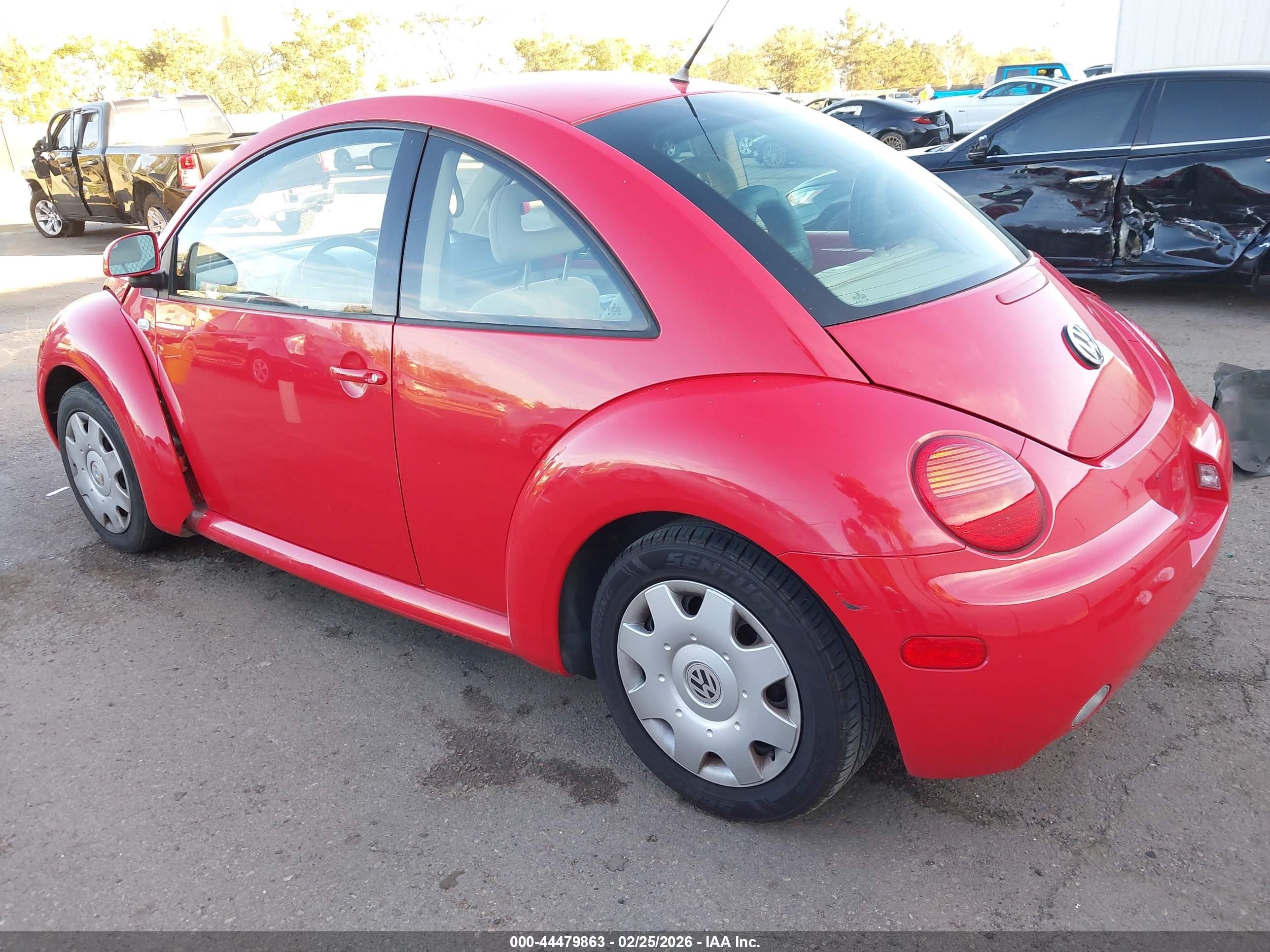 1999 Volkswagen New Beetle Gls Red vin: 3VWCC21C6XM438003