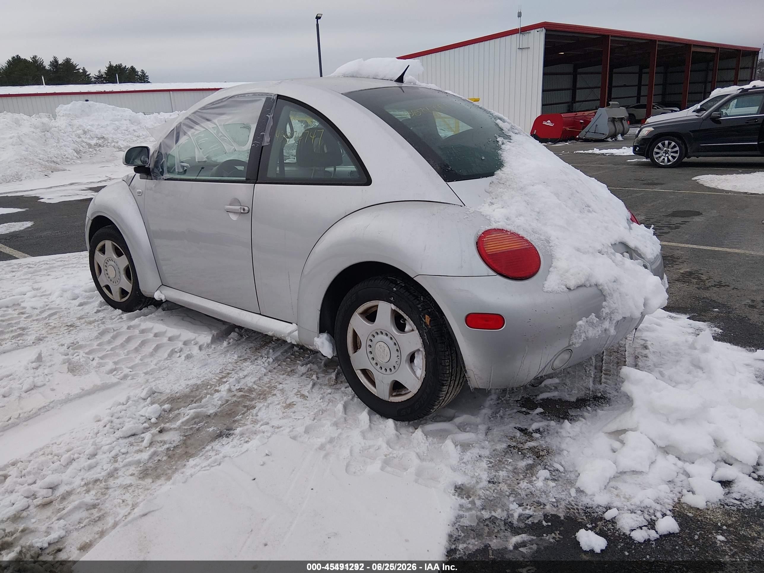 2000 Volkswagen New Beetle Gls Silver vin: 3VWCC21C6YM497750