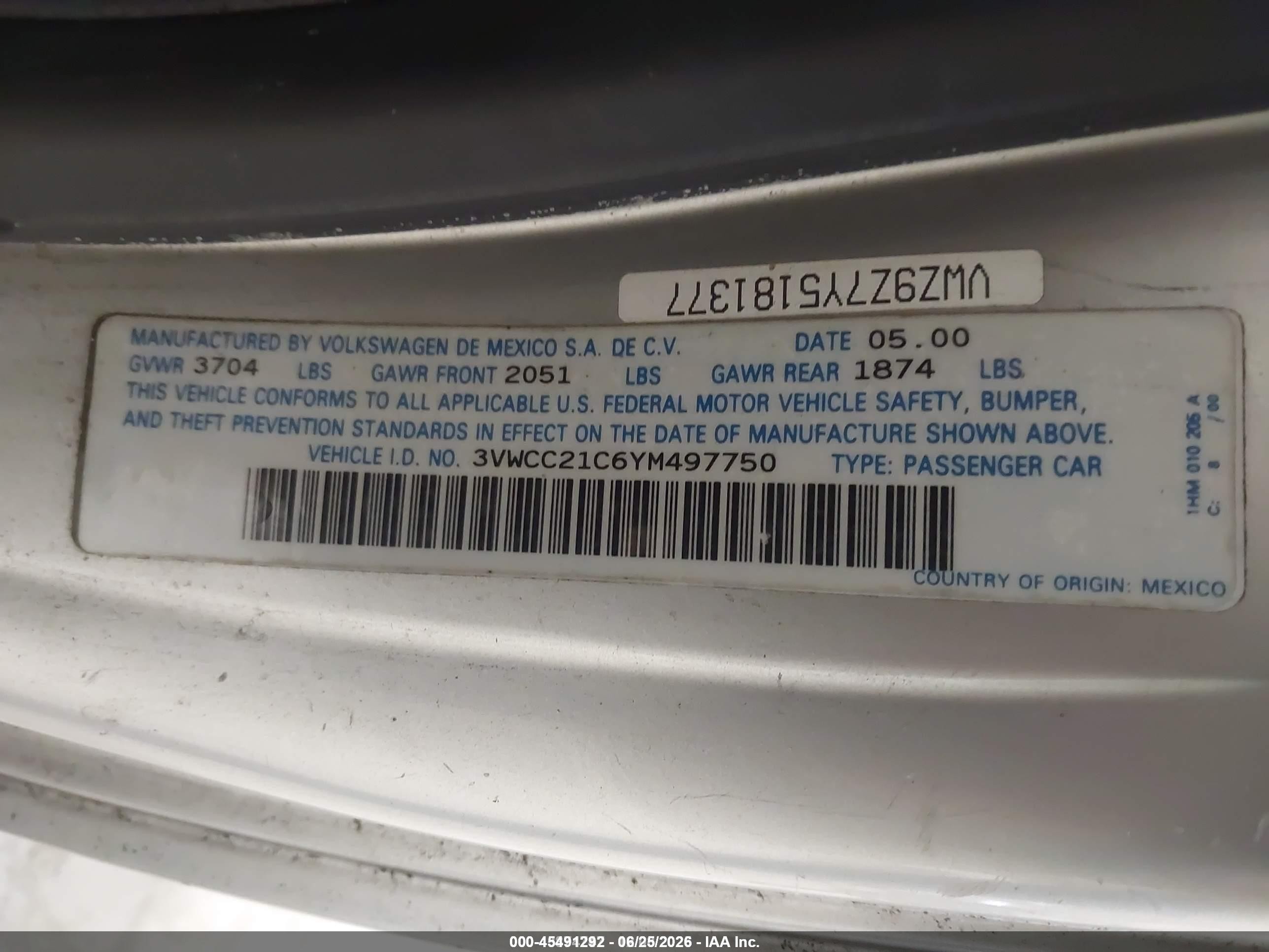 2000 Volkswagen New Beetle Gls Silver vin: 3VWCC21C6YM497750