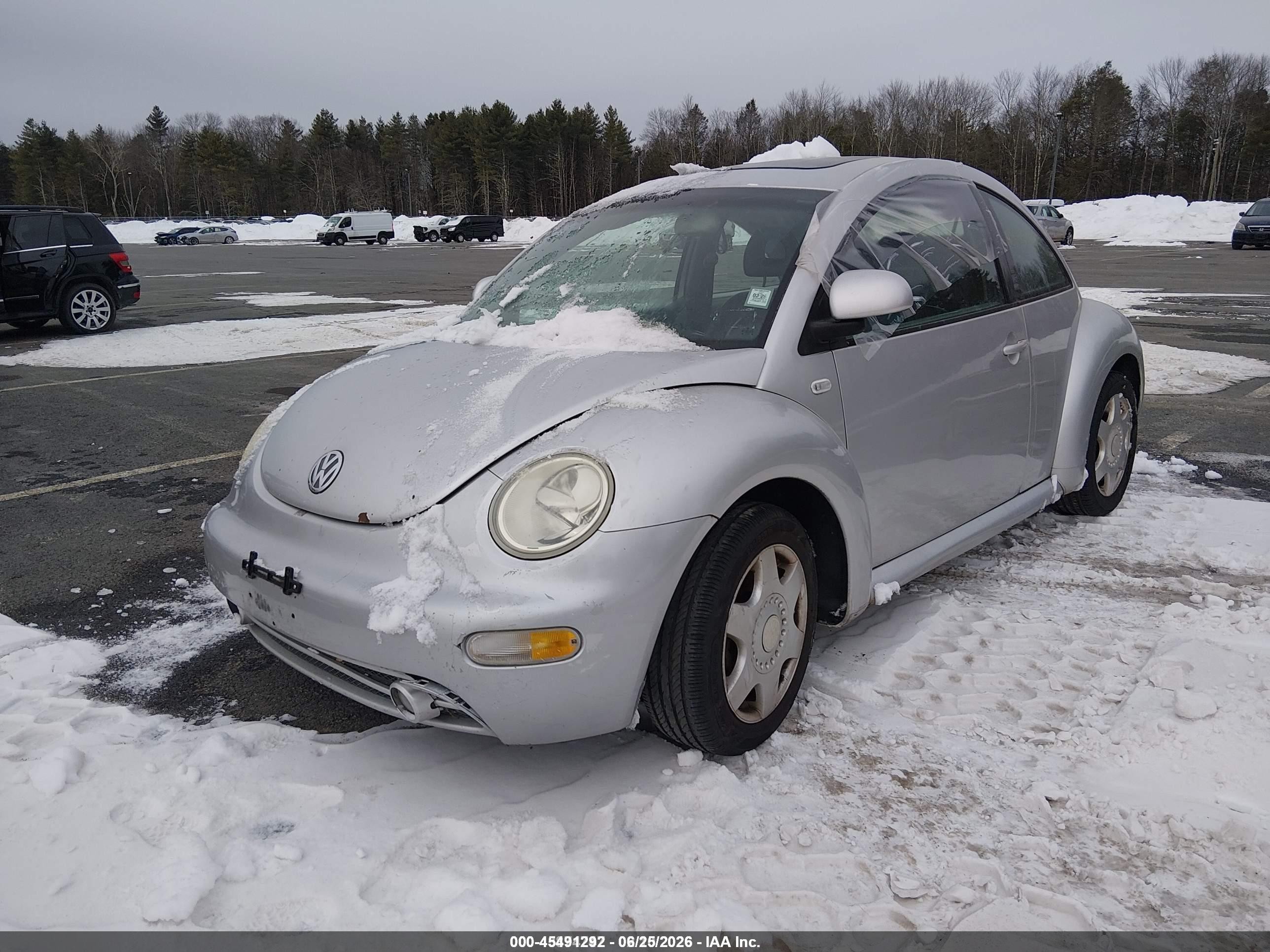 2000 Volkswagen New Beetle Gls Silver vin: 3VWCC21C6YM497750