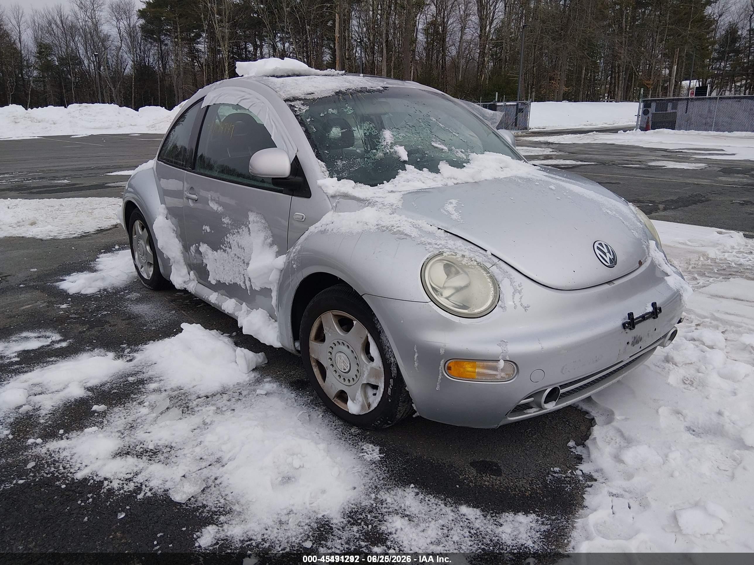 2000 Volkswagen New Beetle Gls Silver vin: 3VWCC21C6YM497750