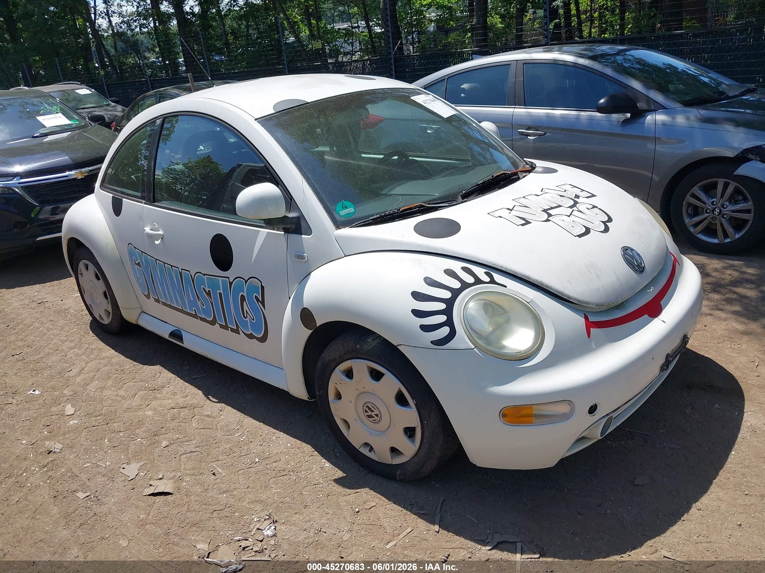 3VWCC21C7YM402533