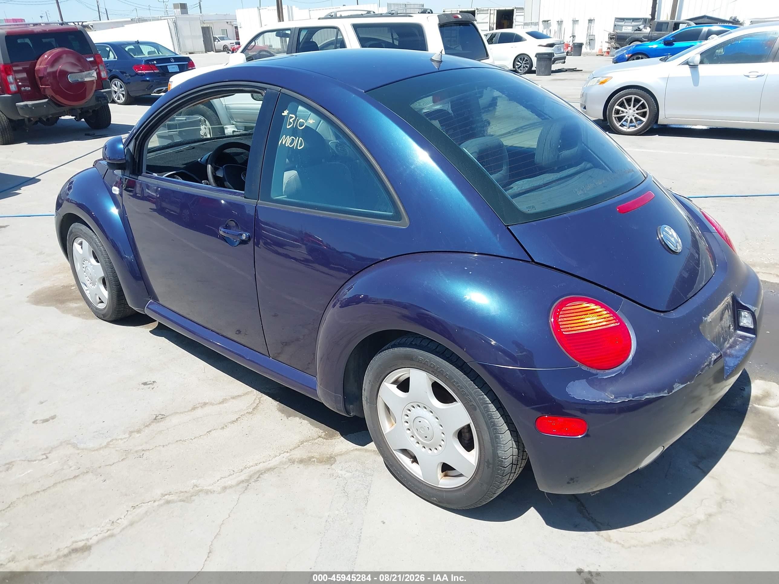 2000 Volkswagen New Beetle Gls Blue vin: 3VWCC21C8YM417963
