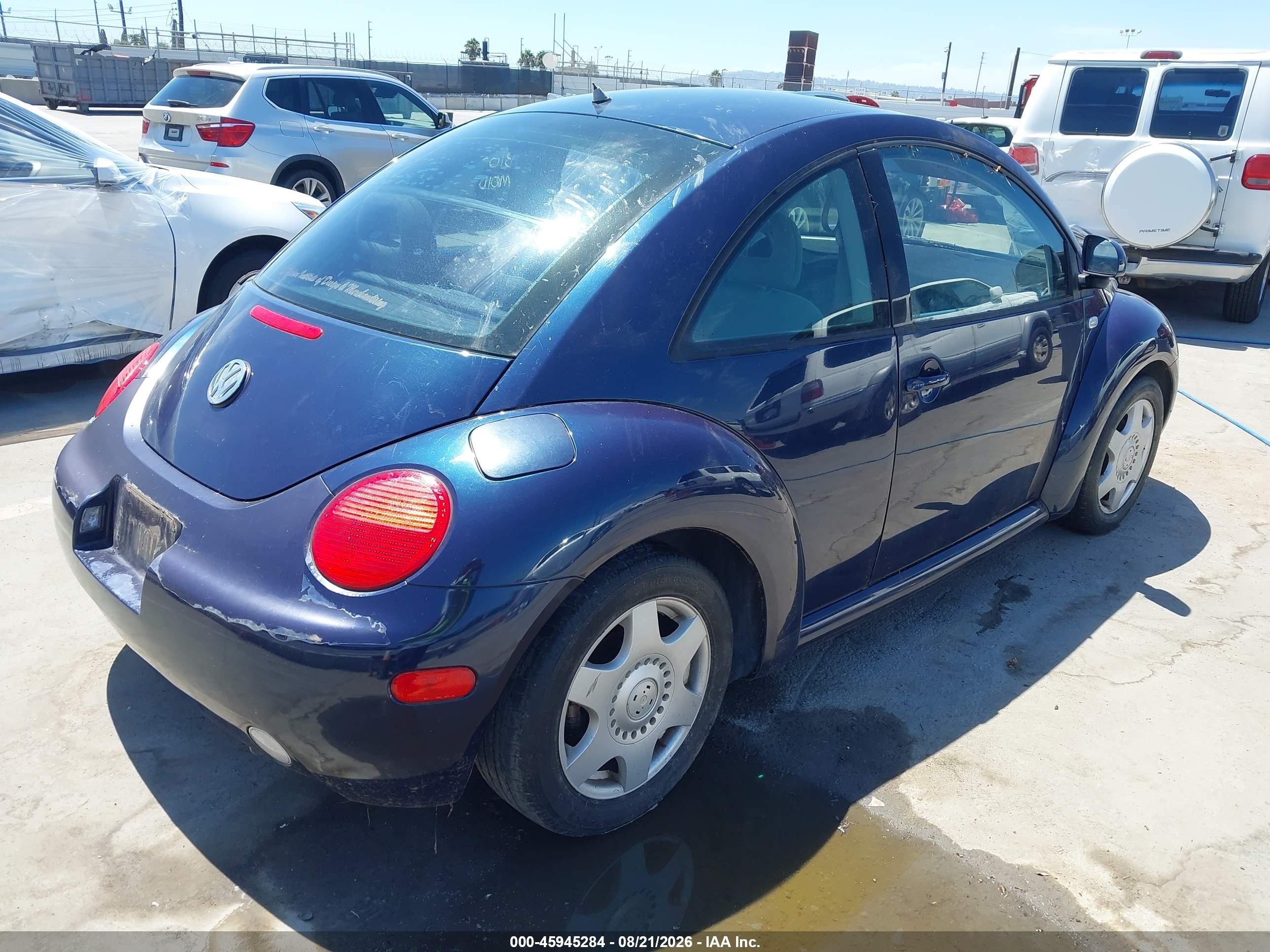2000 Volkswagen New Beetle Gls Blue vin: 3VWCC21C8YM417963