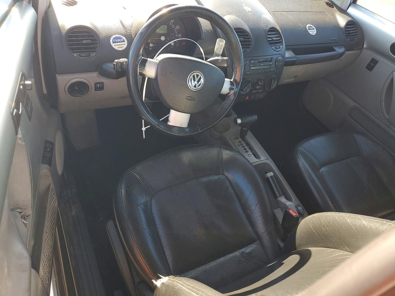 1999 Volkswagen New Beetle 2.5l Silver vin: 3VWCC21CXXM473398