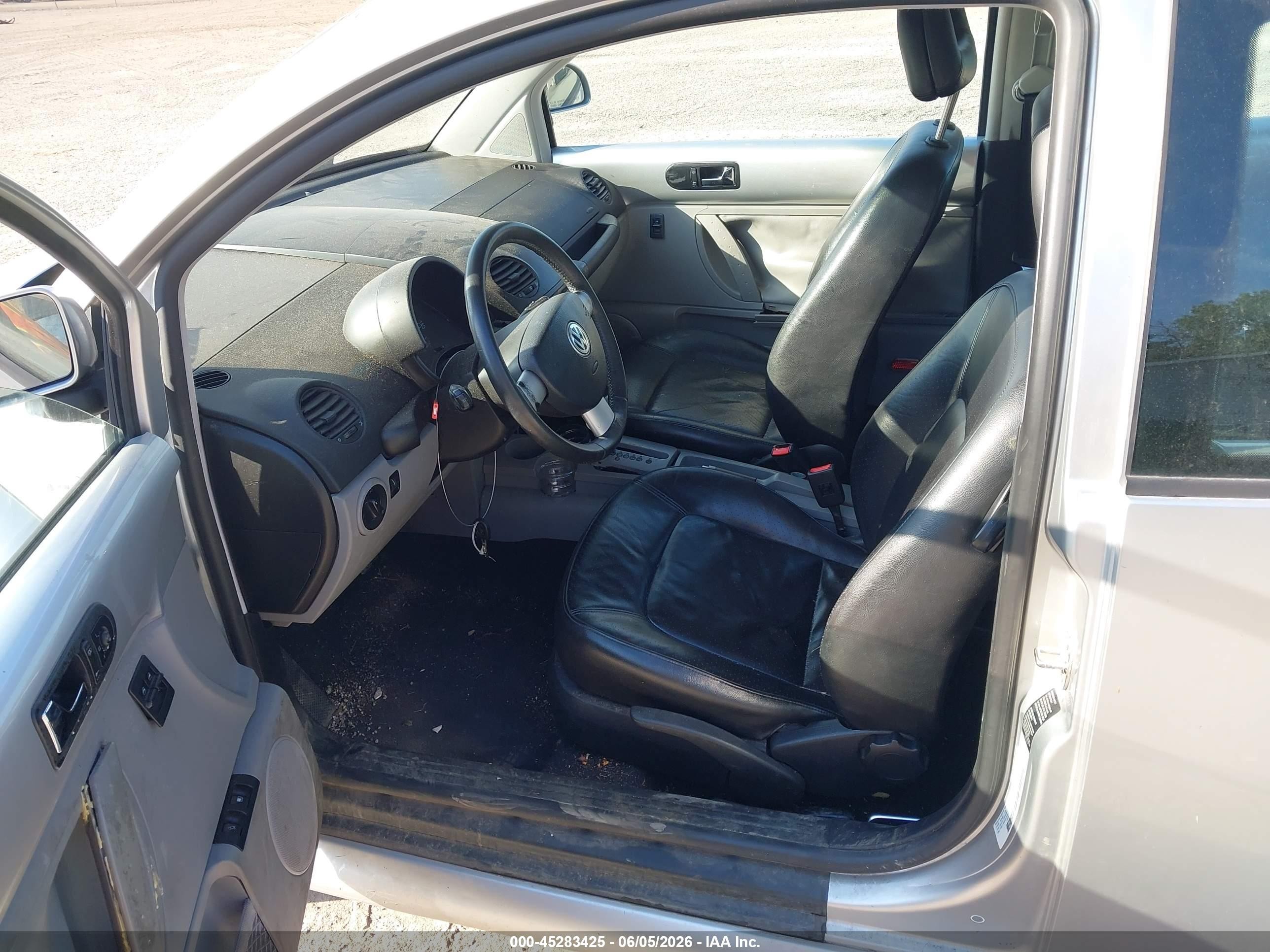 1999 Volkswagen New Beetle Gls Silver vin: 3VWCC21CXXM474261