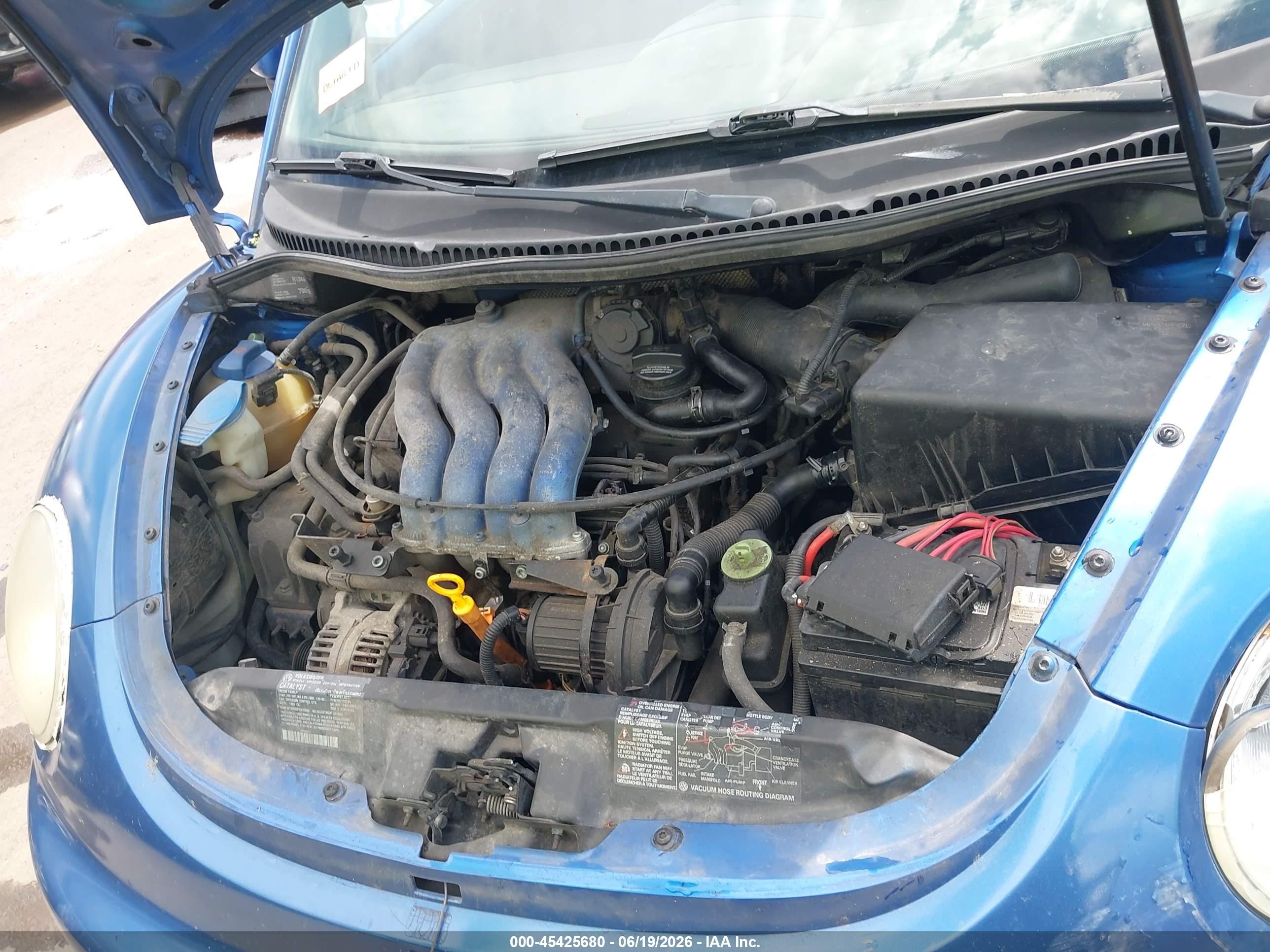 2000 Volkswagen New Beetle Gls Blue vin: 3VWCC21CXYM488257