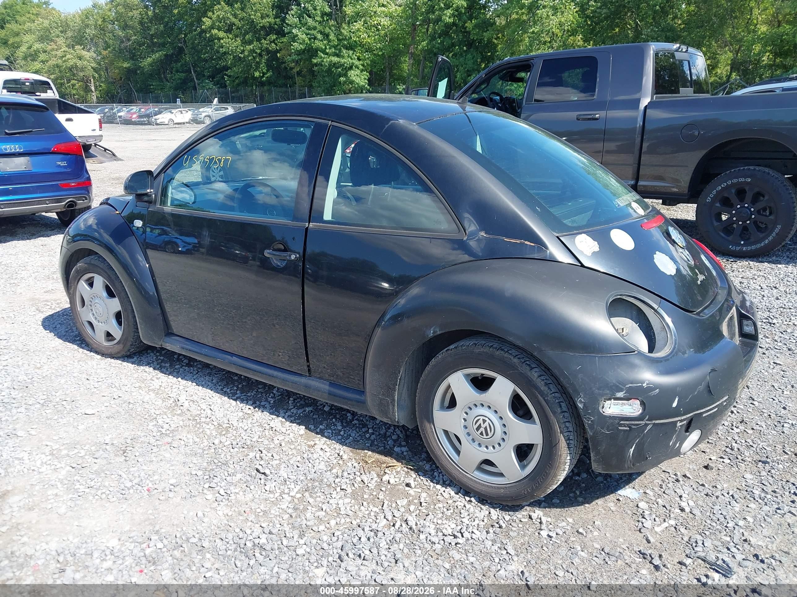 2000 Volkswagen New Beetle Gls Черный vin: 3VWCC21CXYM496343