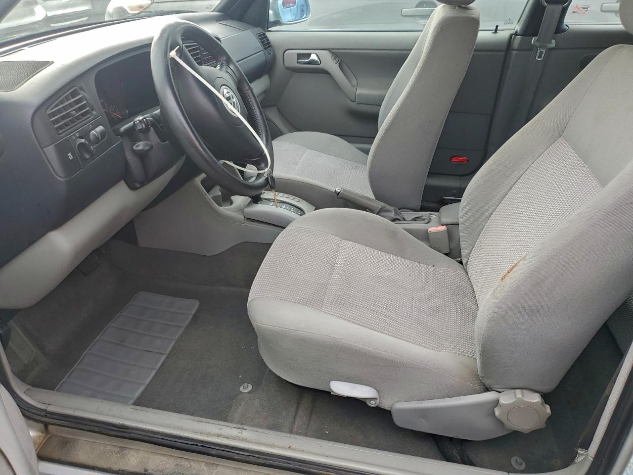 2002 Volkswagen Cabrio Gls Silver vin: 3VWCC21VX2M806998