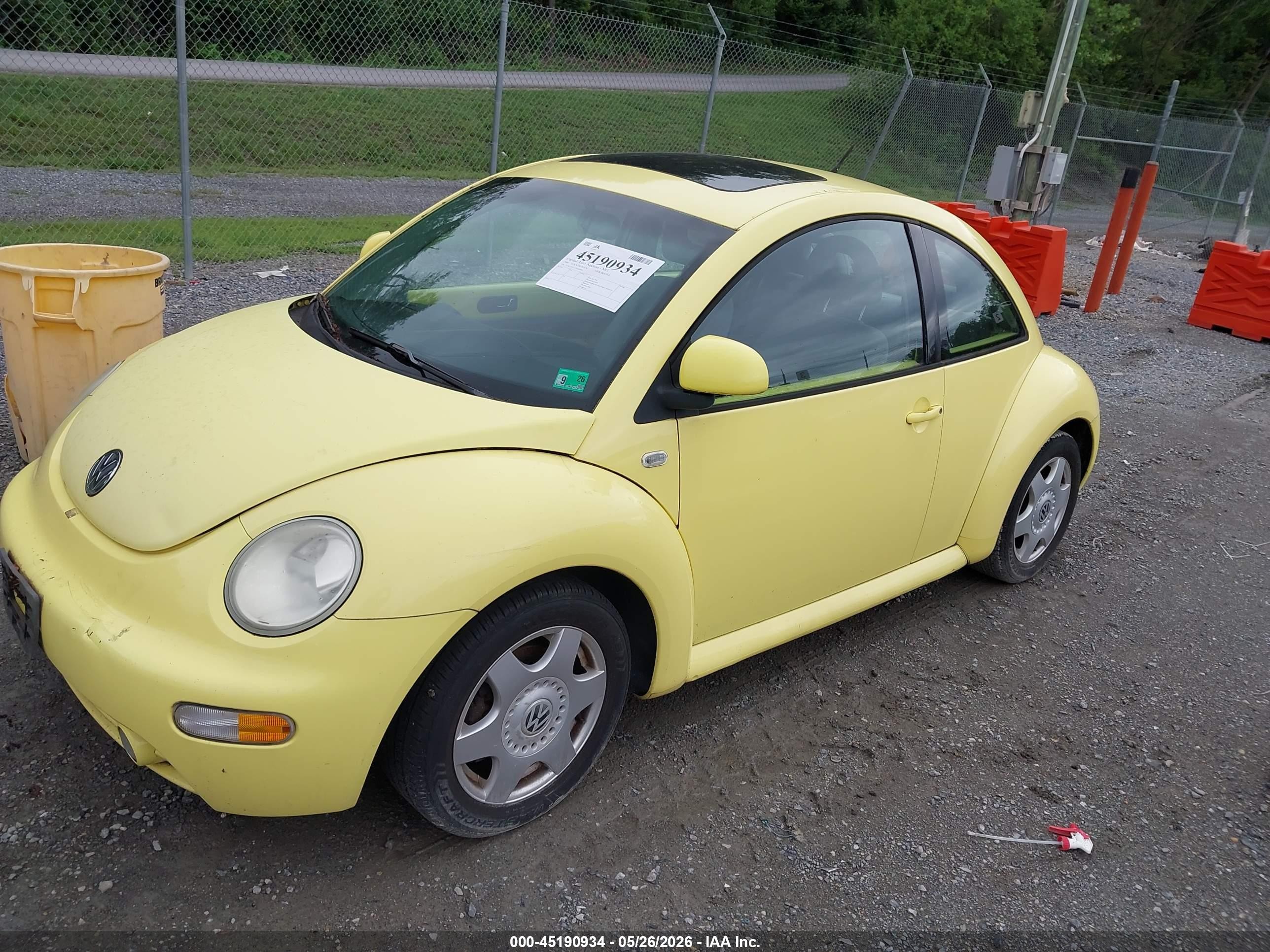 2000 Volkswagen New Beetle Gls 1.8l Turbo Yellow vin: 3VWCD21C1YM464880