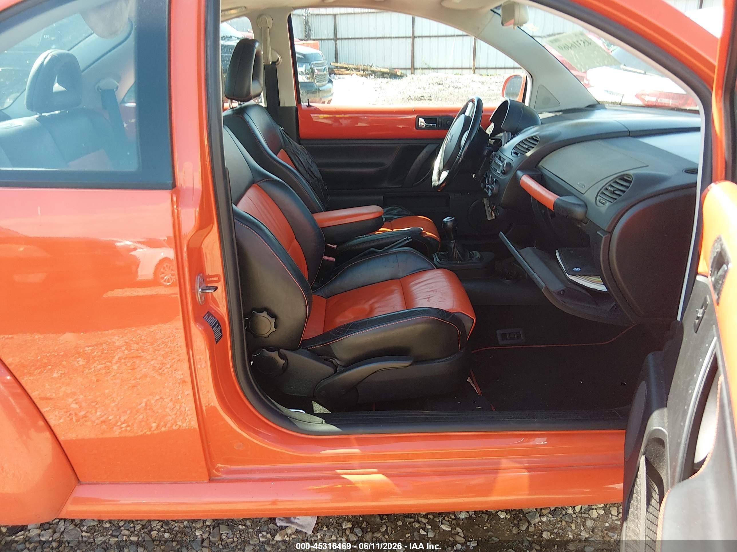 2002 Volkswagen New Beetle Gls 1.8l Turbo Orange vin: 3VWCD21C22M427697