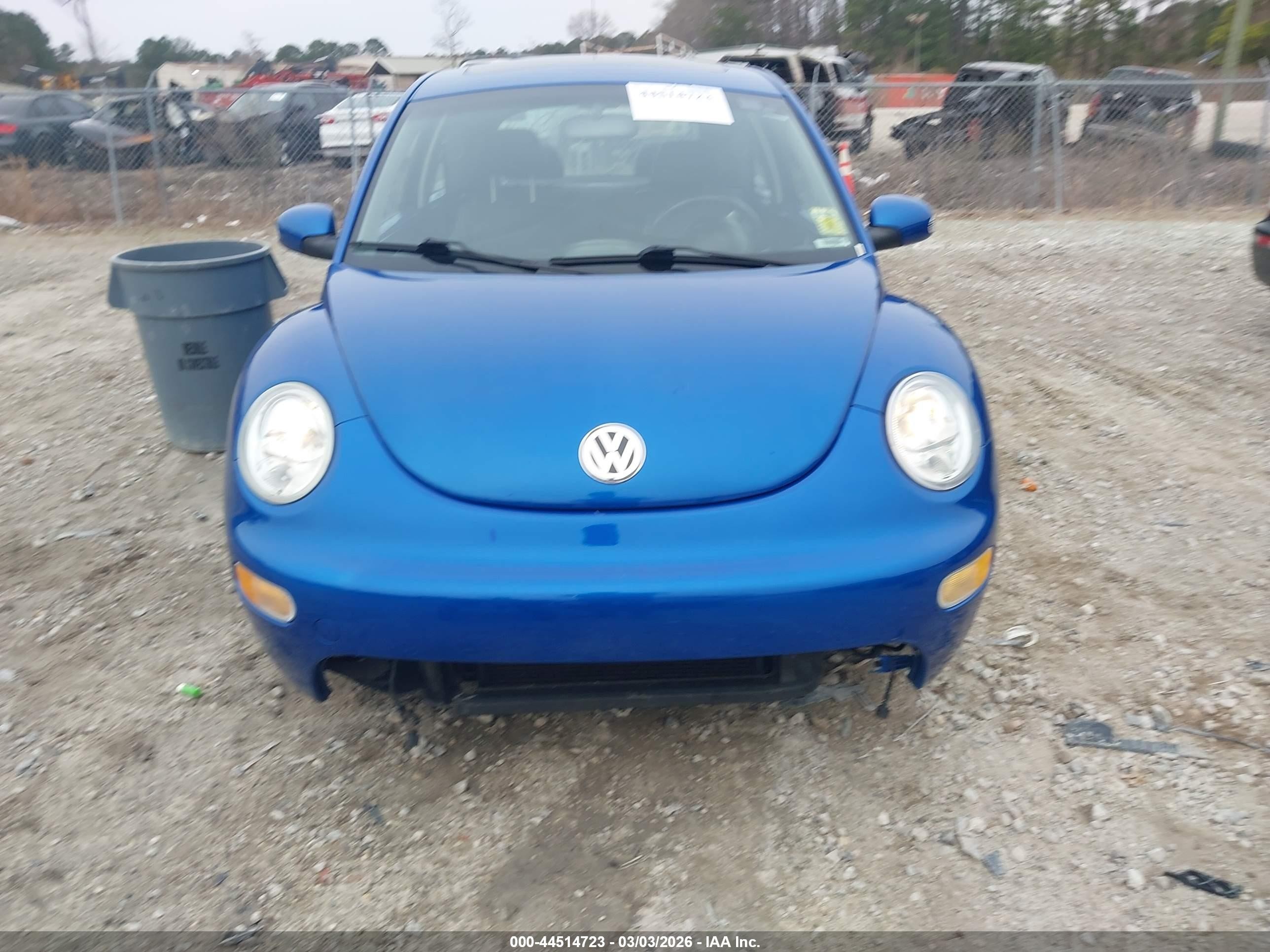 2003 Volkswagen New Beetle Gls 1.8t Blue vin: 3VWCD21C33M440587