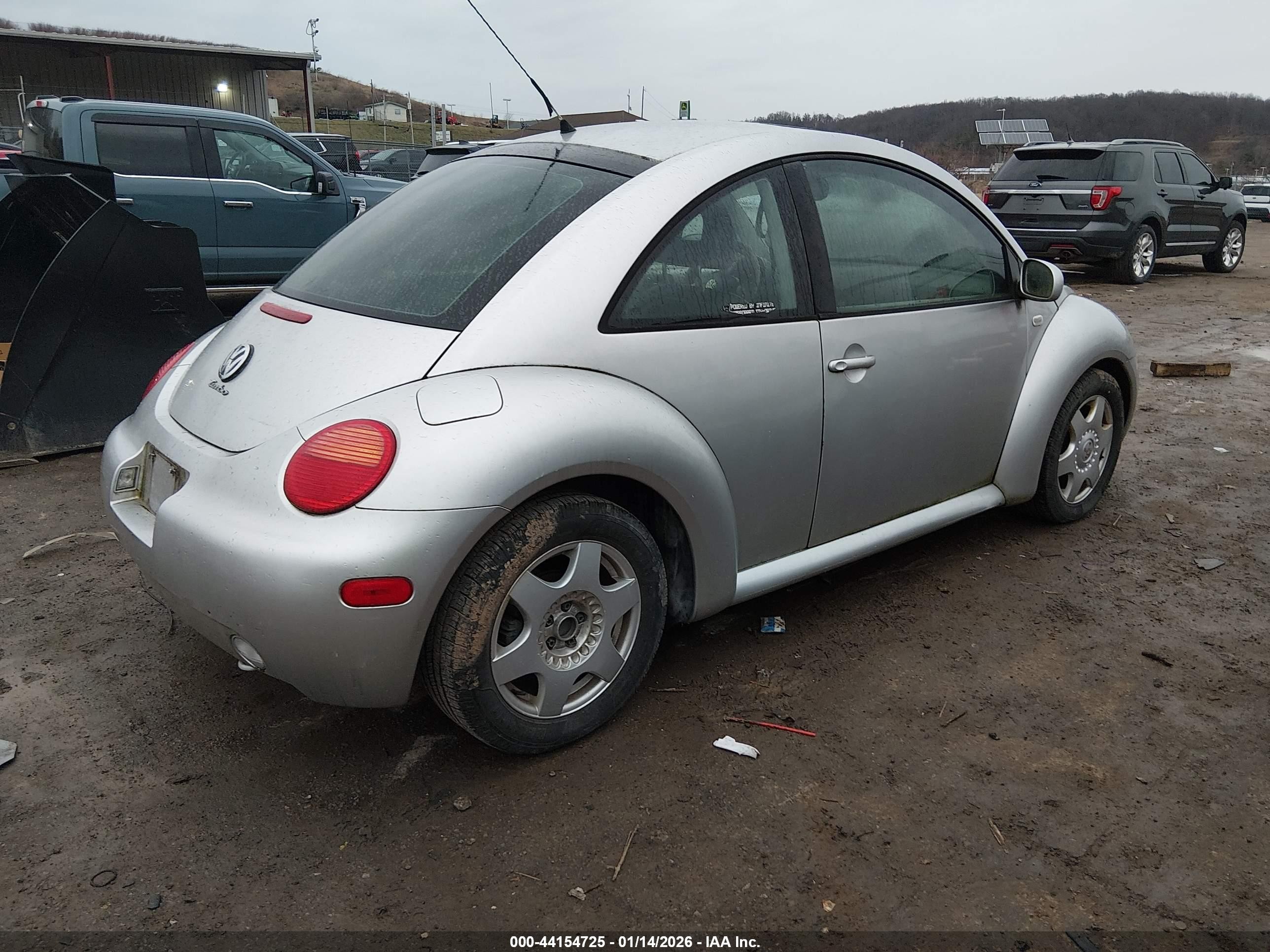 2001 Volkswagen New Beetle Gls 1.8l Turbo Silver vin: 3VWCD21C41M409040