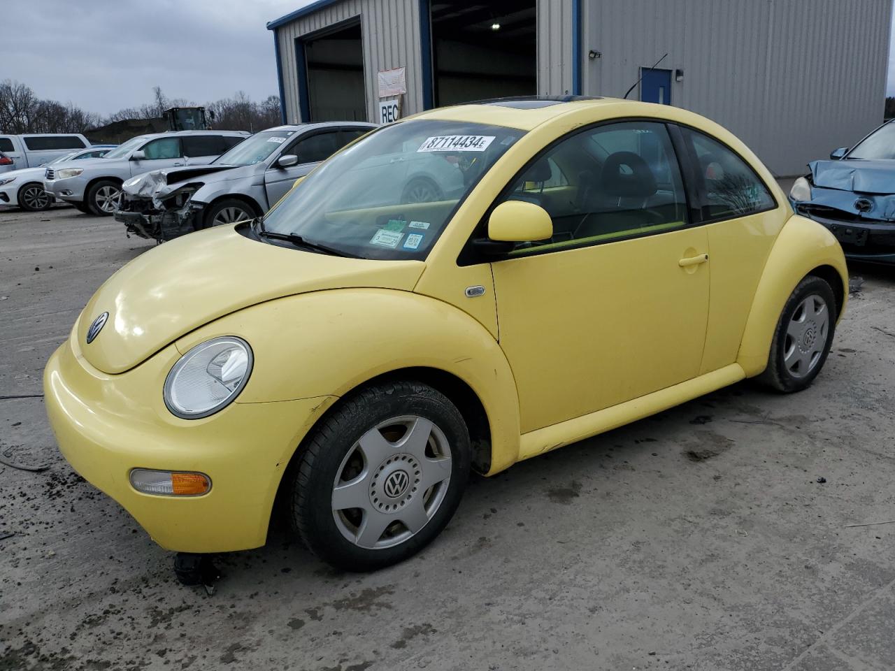 3VWCD21C4YM481768