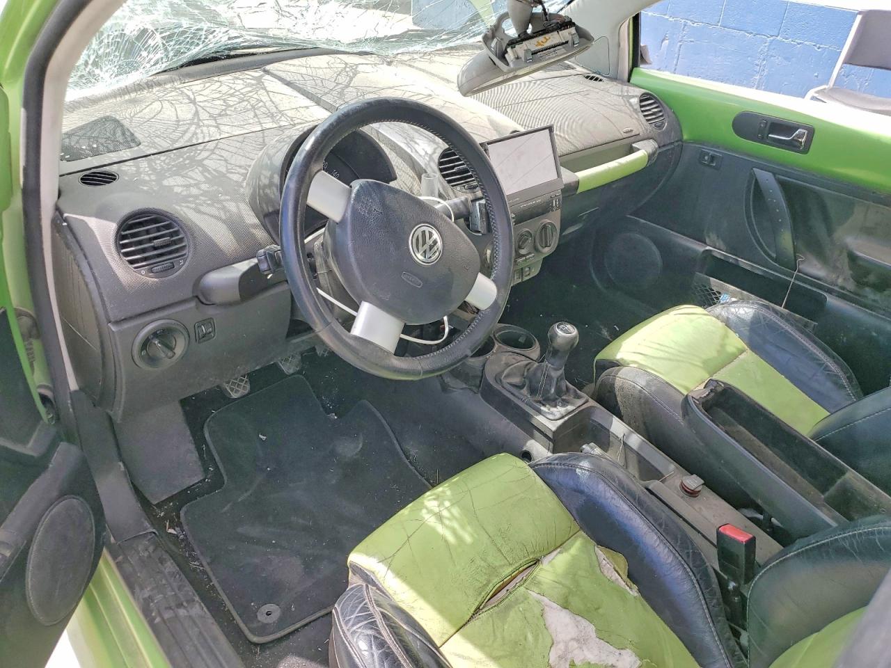 2003 Volkswagen New Beetle Gls Green vin: 3VWCD21C83M406242