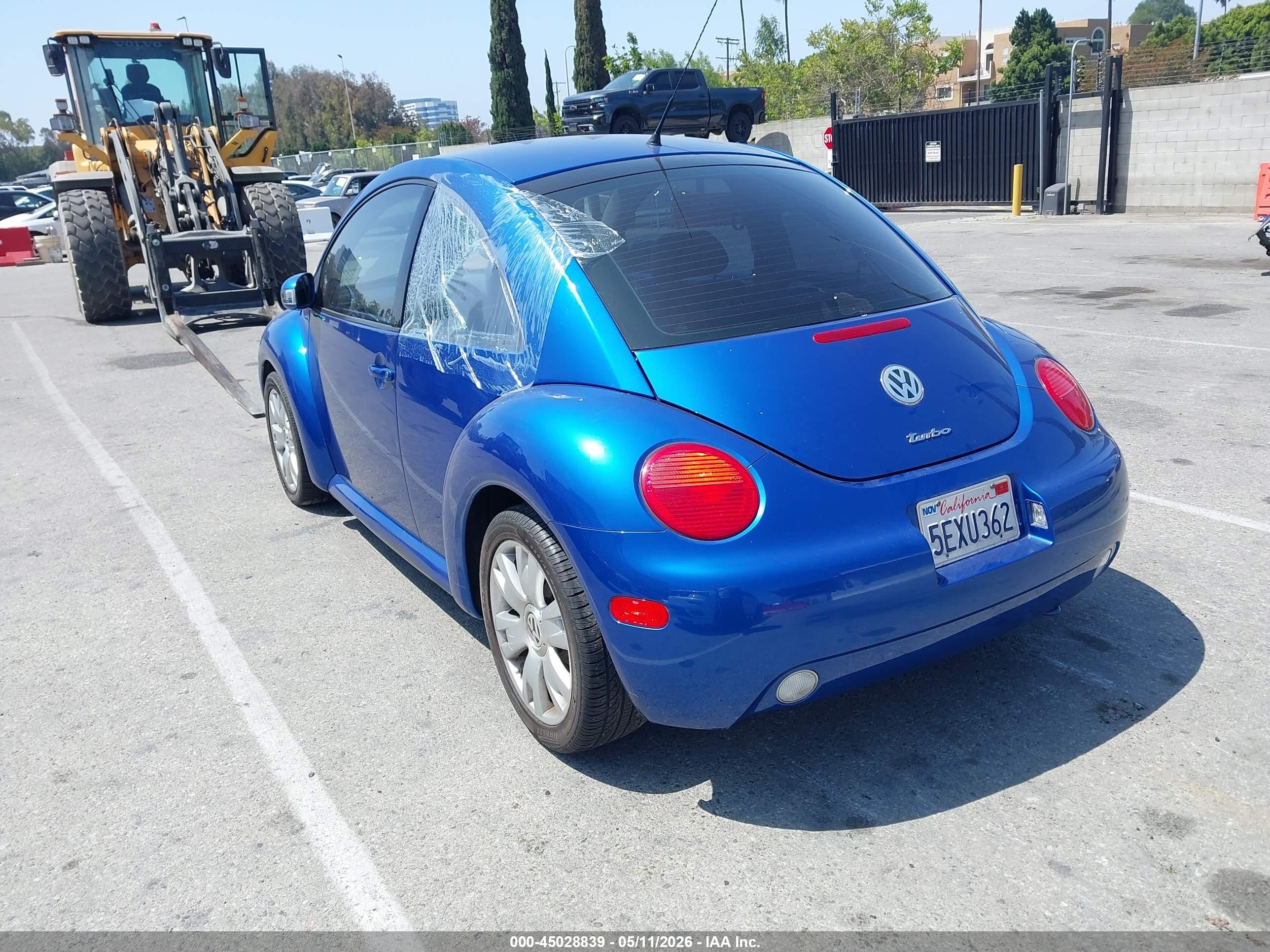 2003 Volkswagen New Beetle Gls 1.8t Blue vin: 3VWCD21C83M438740