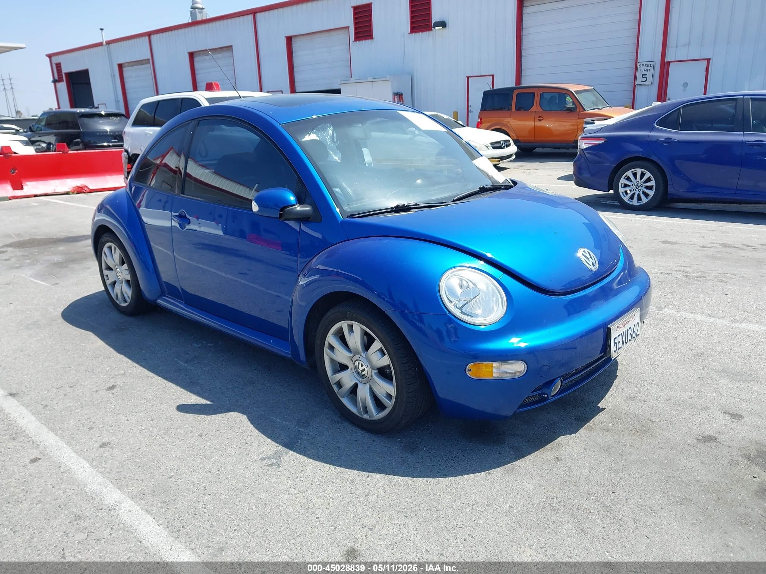 2003 Volkswagen New Beetle Gls 1.8t Blue vin: 3VWCD21C83M438740