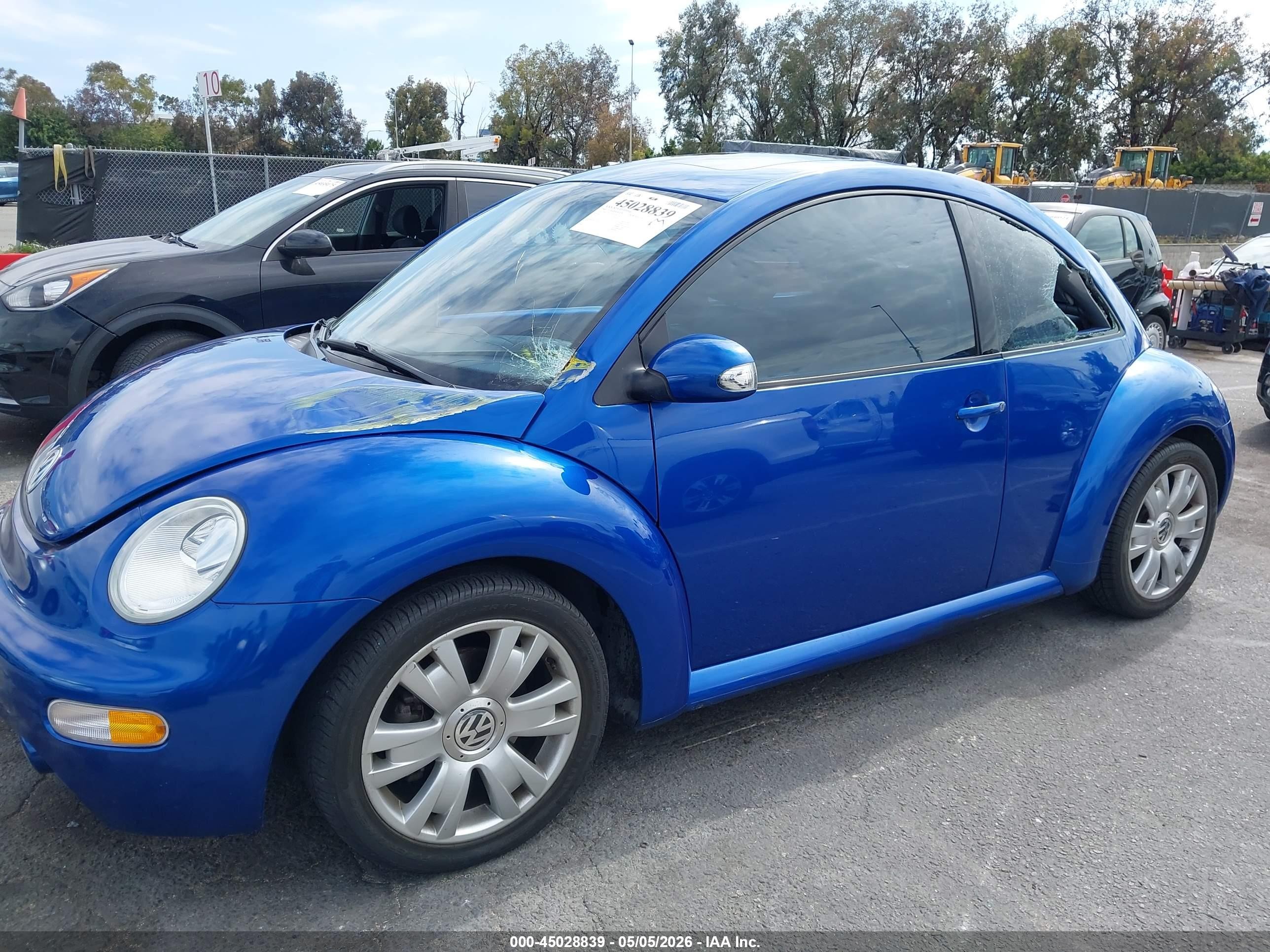 2003 Volkswagen New Beetle Gls 1.8t Blue vin: 3VWCD21C83M438740