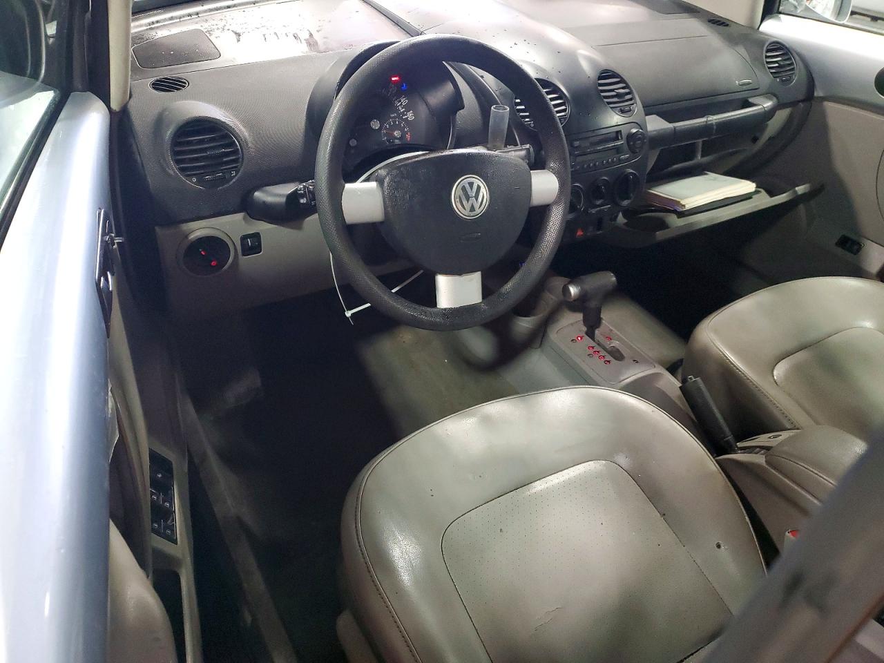 2003 Volkswagen New Beetle Gls Silver vin: 3VWCD21Y83M325656