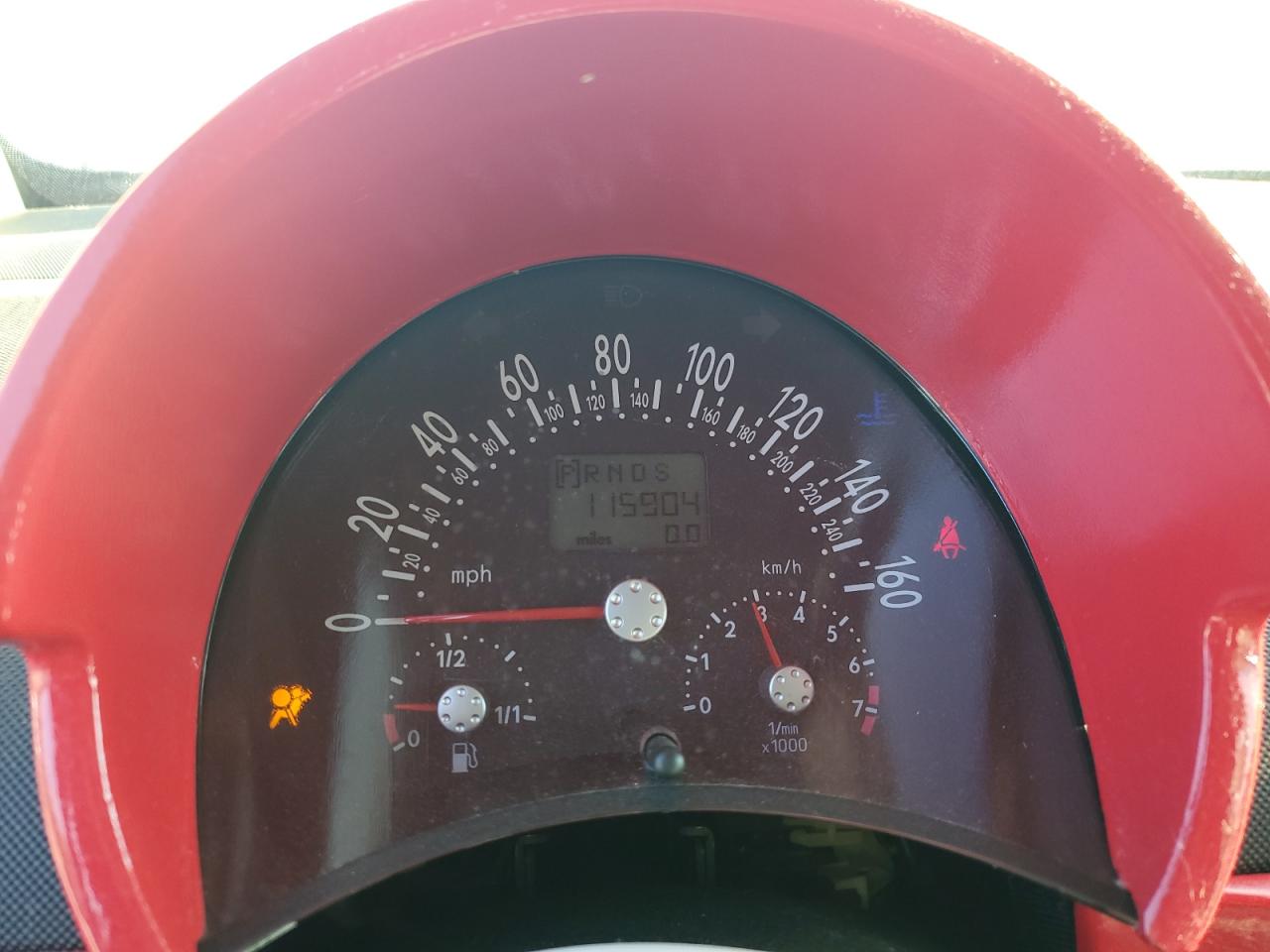 2004 Volkswagen New Beetle Gls Red vin: 3VWCD21YX4M302087