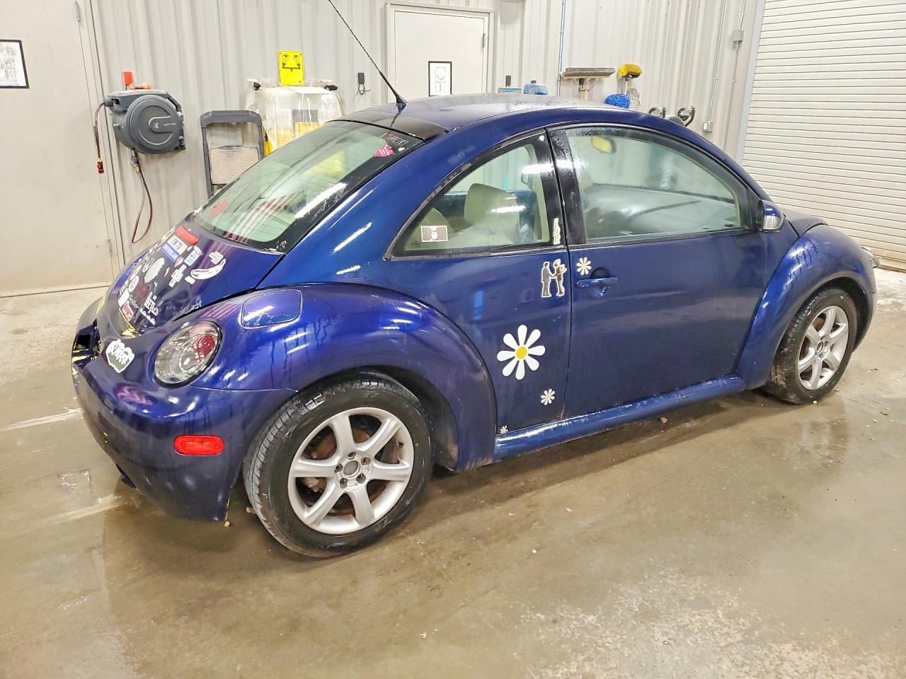 2004 Volkswagen New Beetle Gls Blue vin: 3VWCD31C74M406238